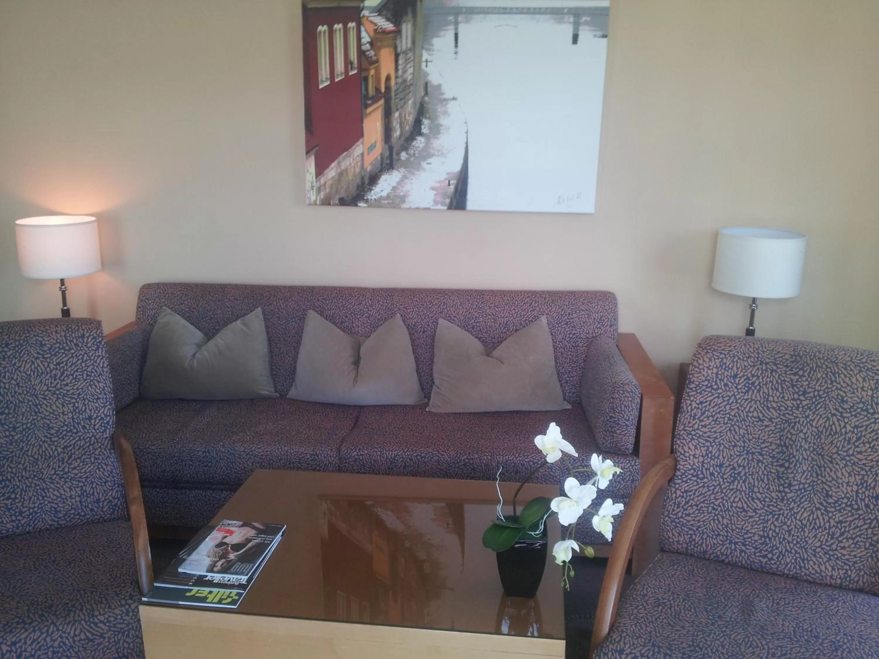 Living room in SORAT Insel-Hotel Regensburg