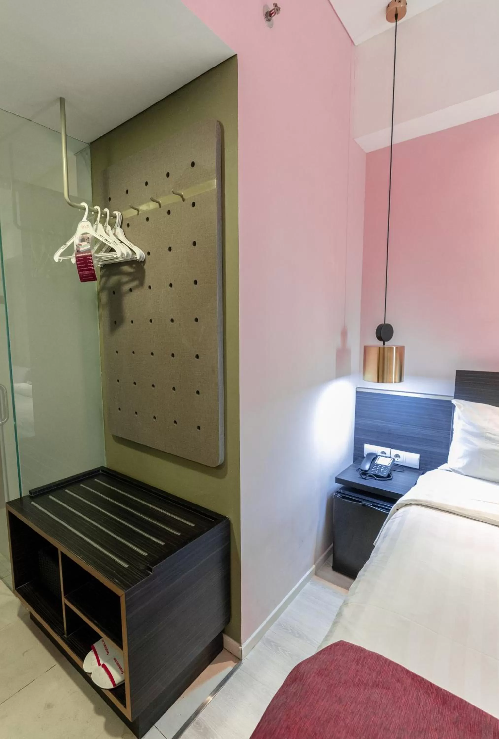 Bedroom, Bed in Brits Hotel Puri Indah