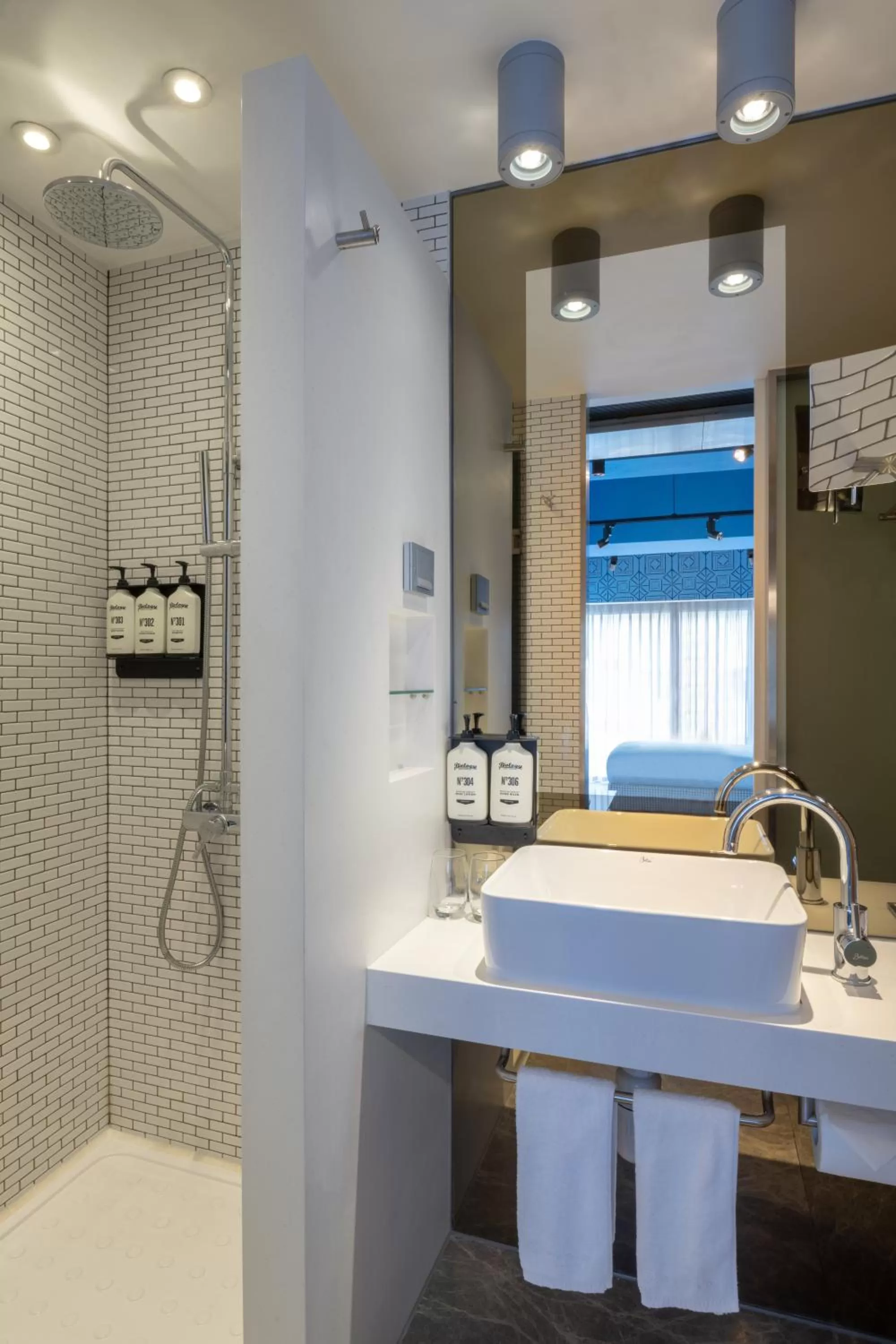 Bathroom in Southside by Ovolo