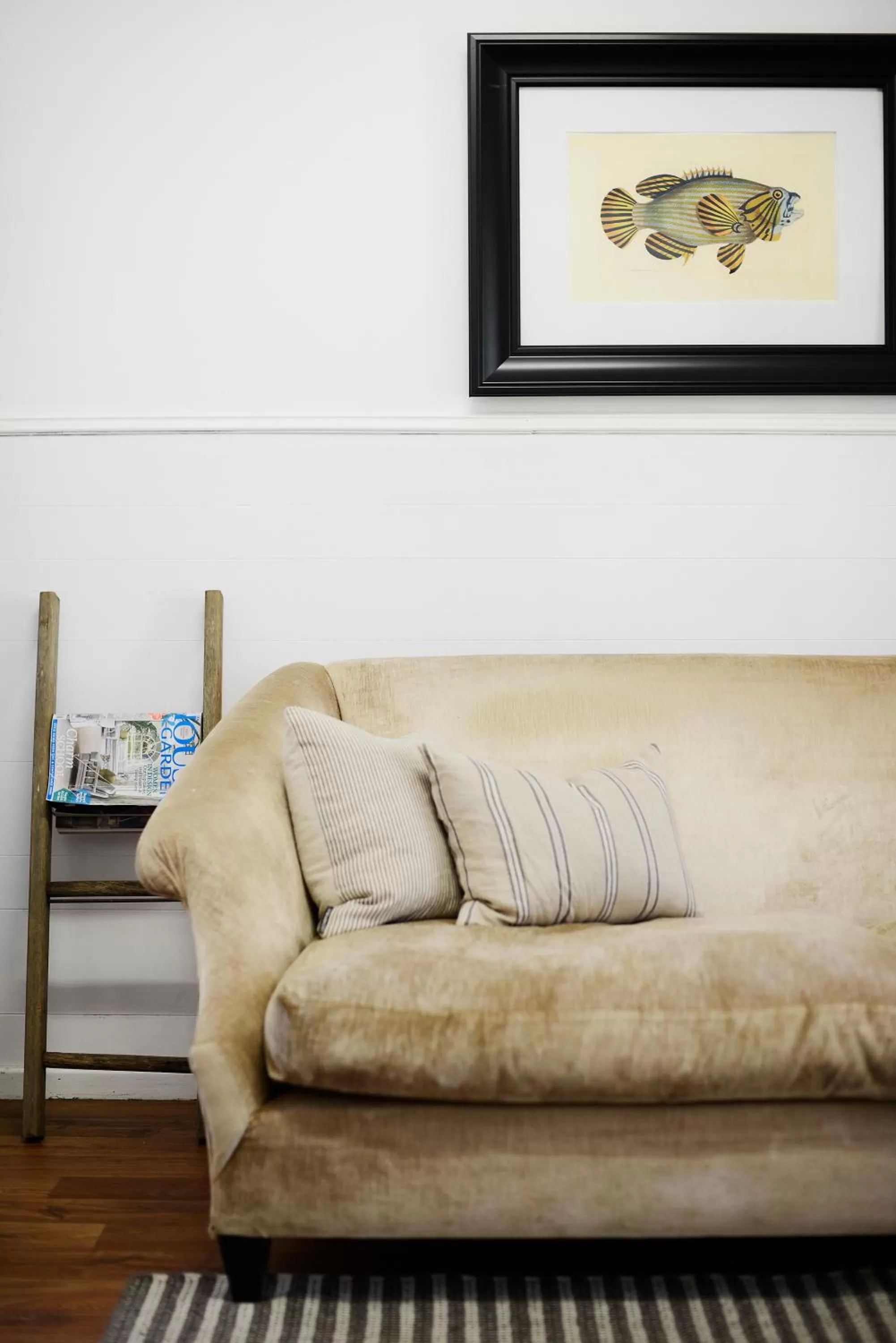 Living room, Seating Area in Esperance Chalet Village