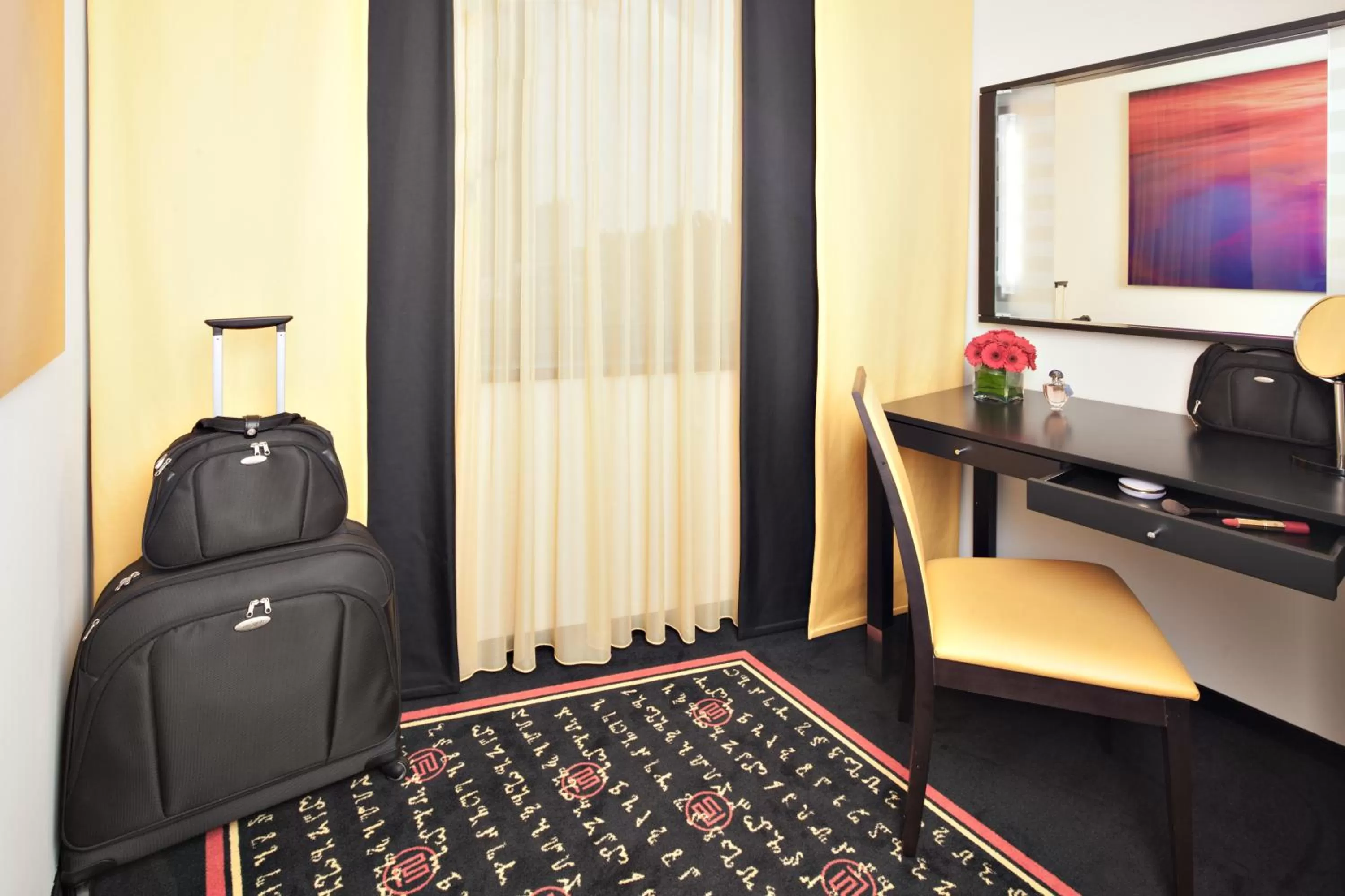 Photo of the whole room, Bed in Vienna House Easy by Wyndham Katowice