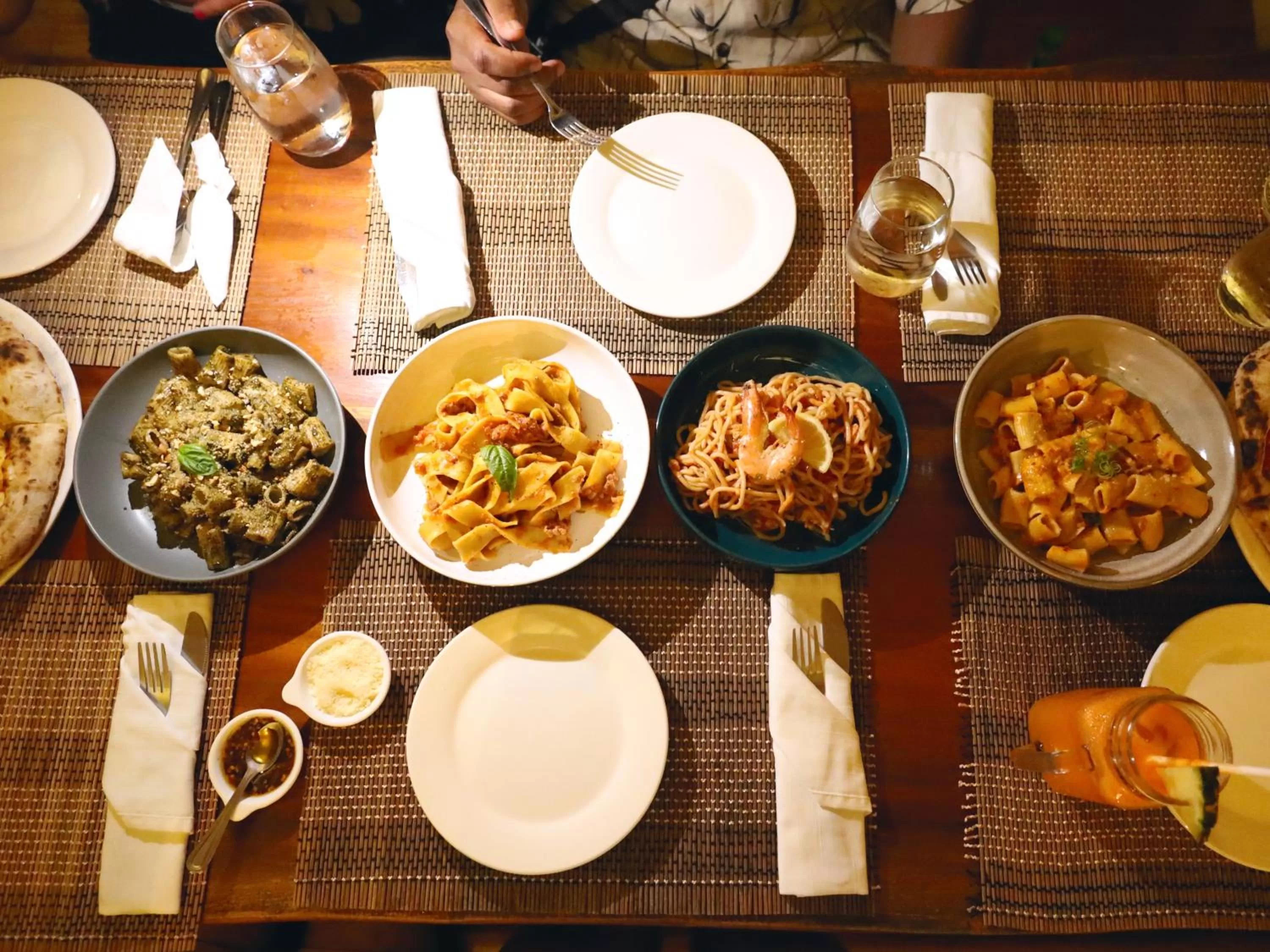 Food and drinks in Dolce Amore Resort