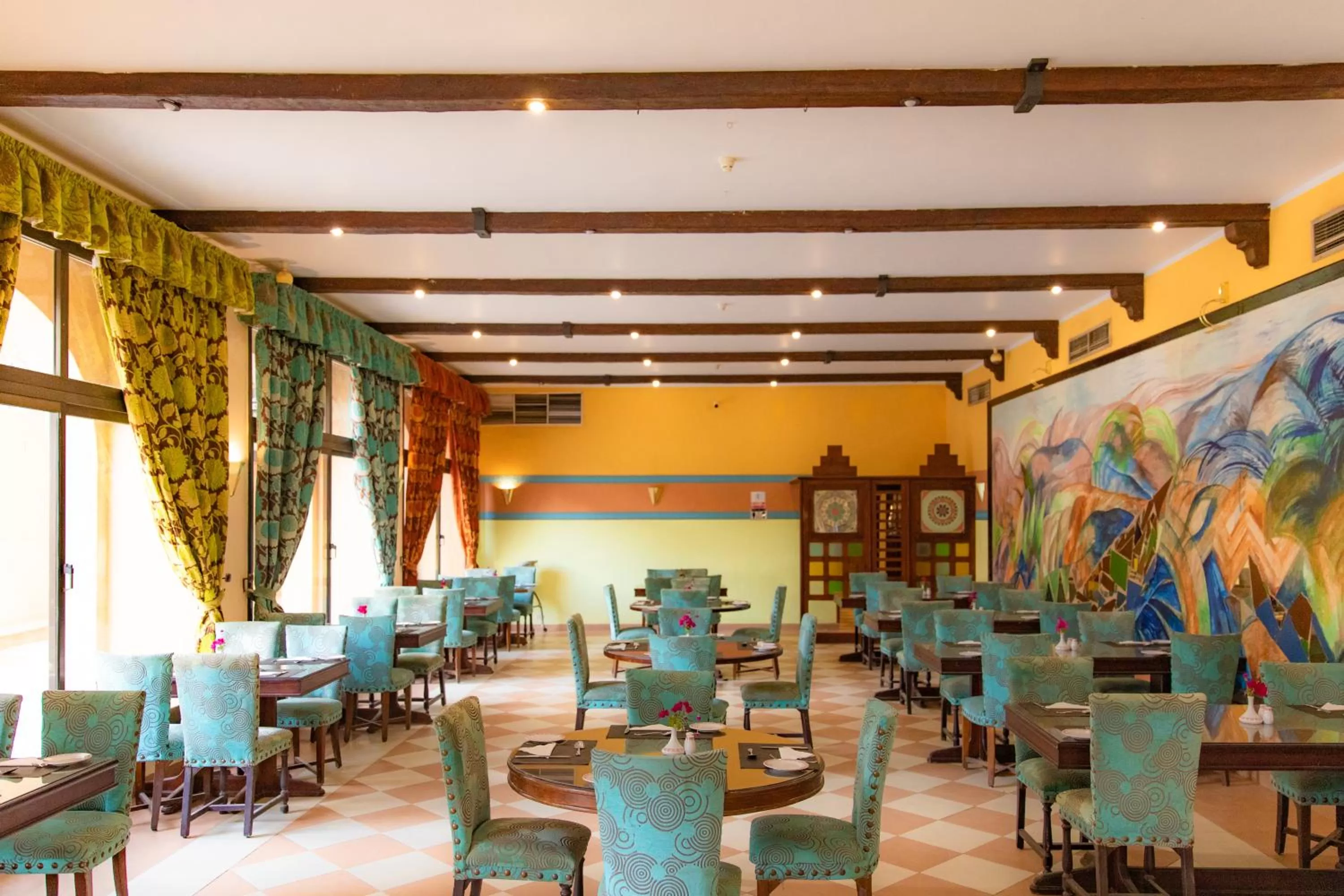 Restaurant/places to eat in Basma Hotel Aswan