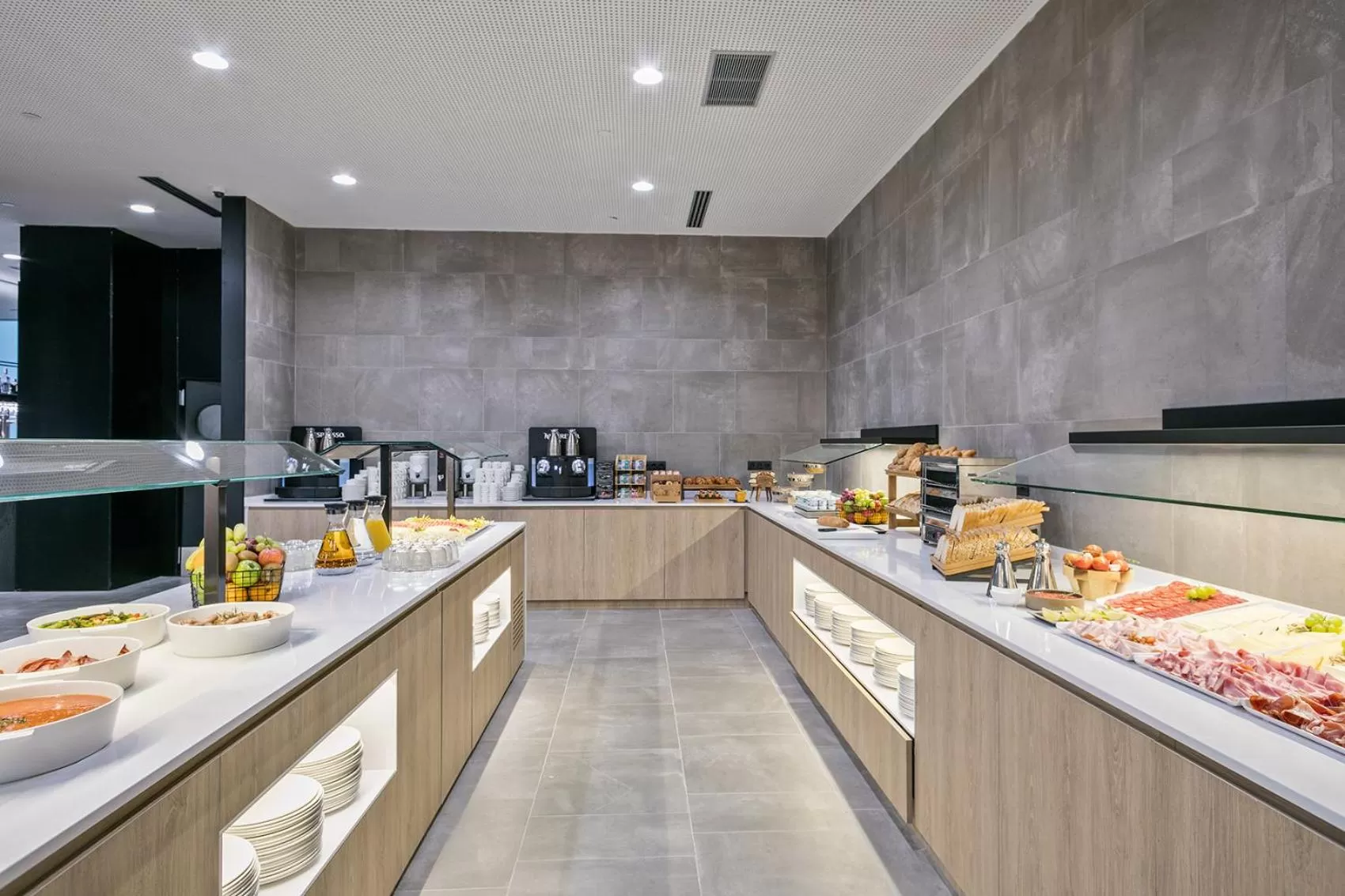 Breakfast in Acta Voraport