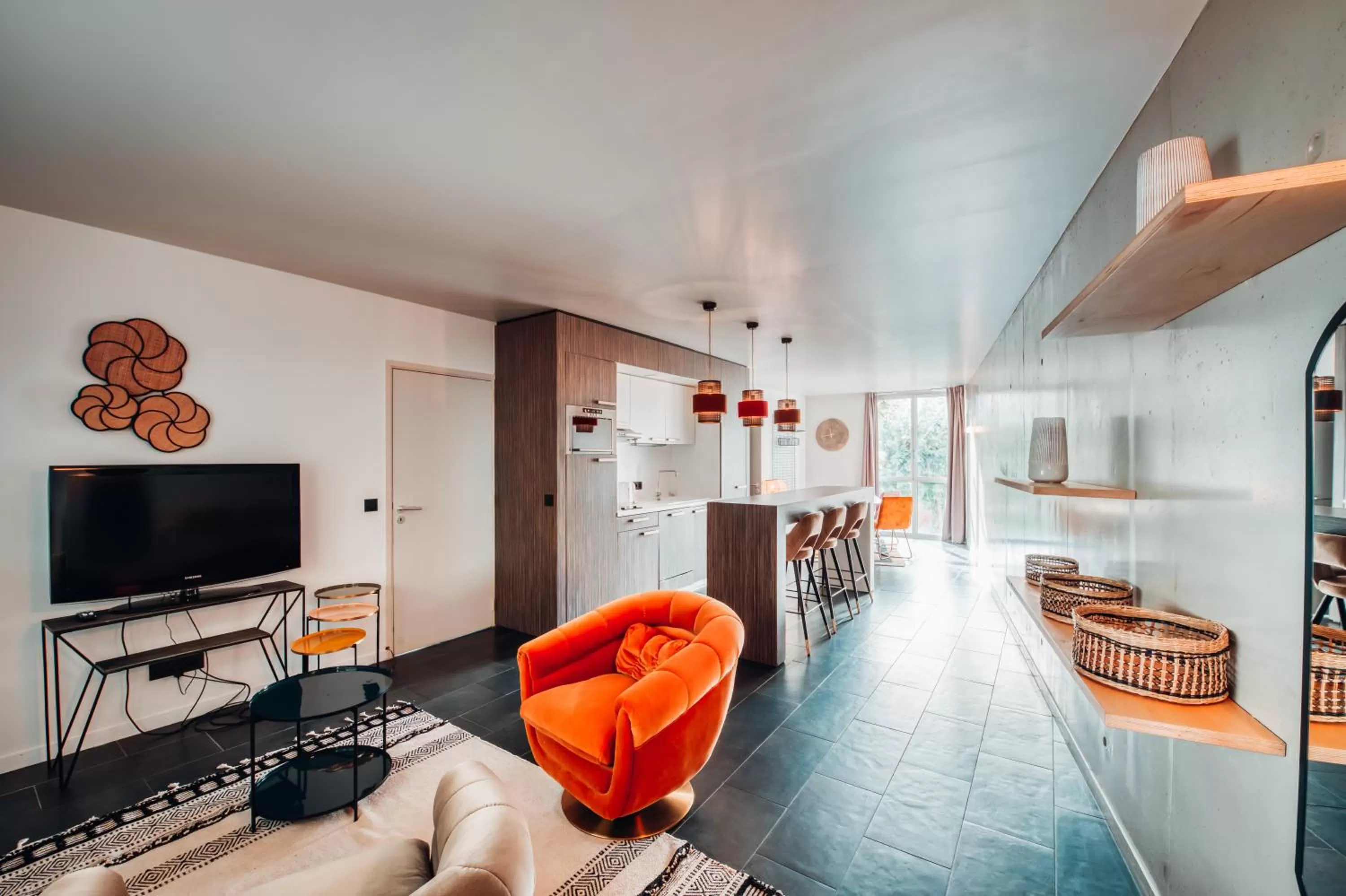 TV and multimedia in COWOOL Cergy