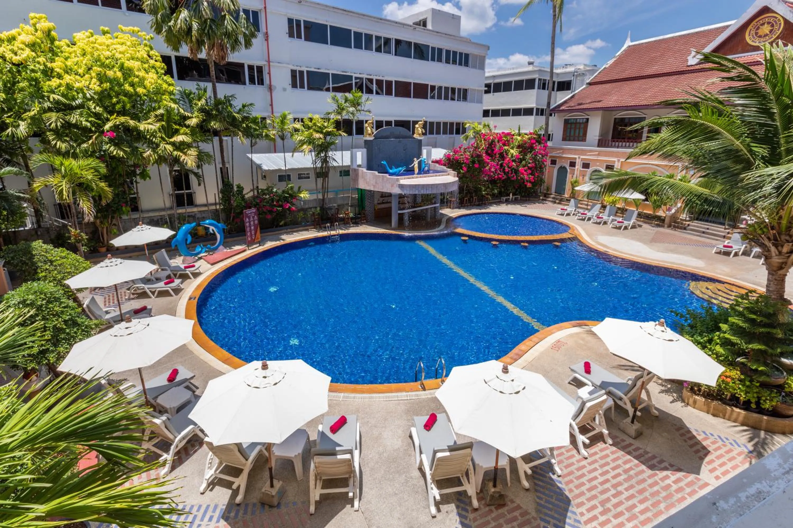Pool view in Tony Resort