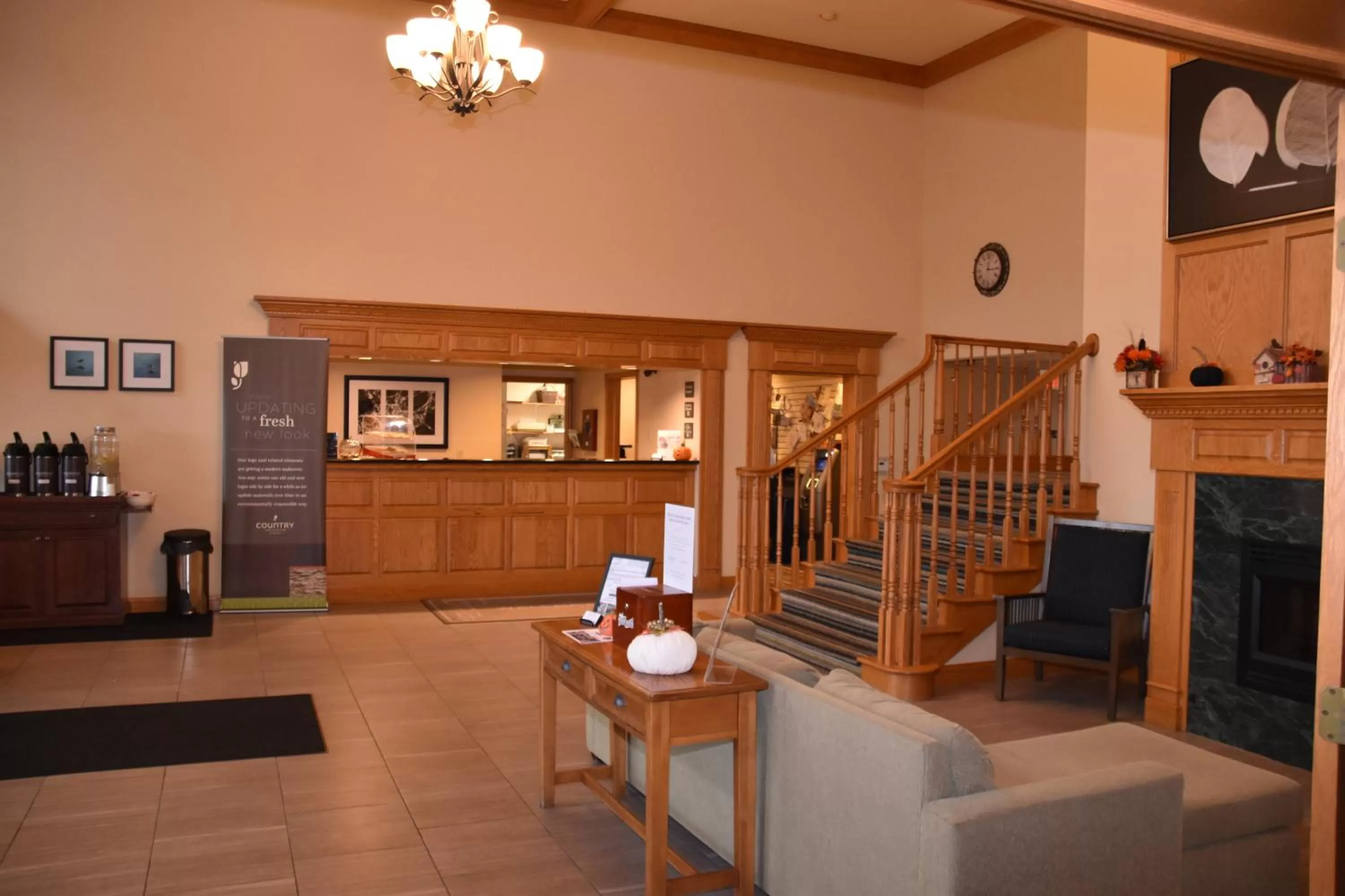 Port Wisconsin Inn and Suites