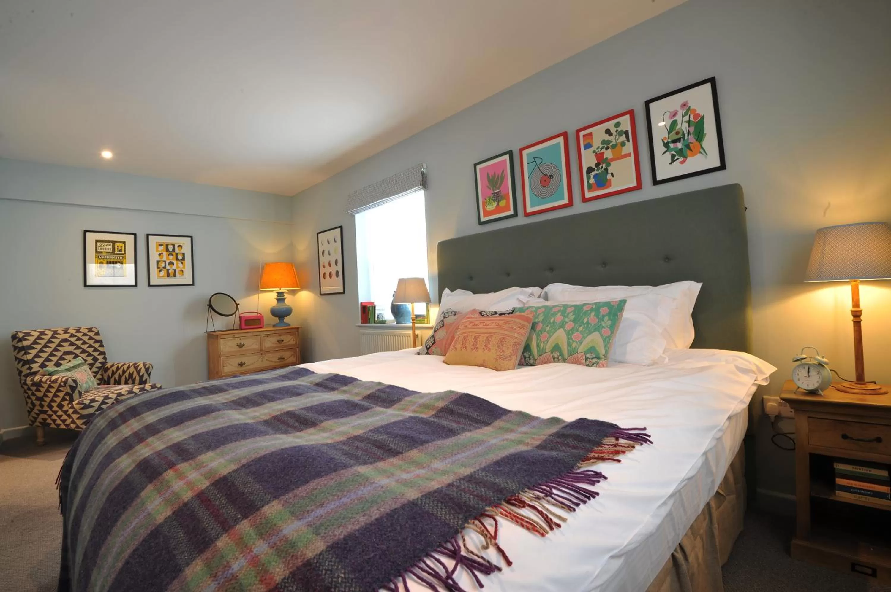 Bed in The Narrowboat