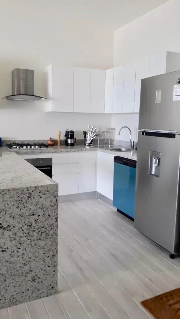 Kitchen or kitchenette, Kitchen/Kitchenette in Playa Caracol Residences