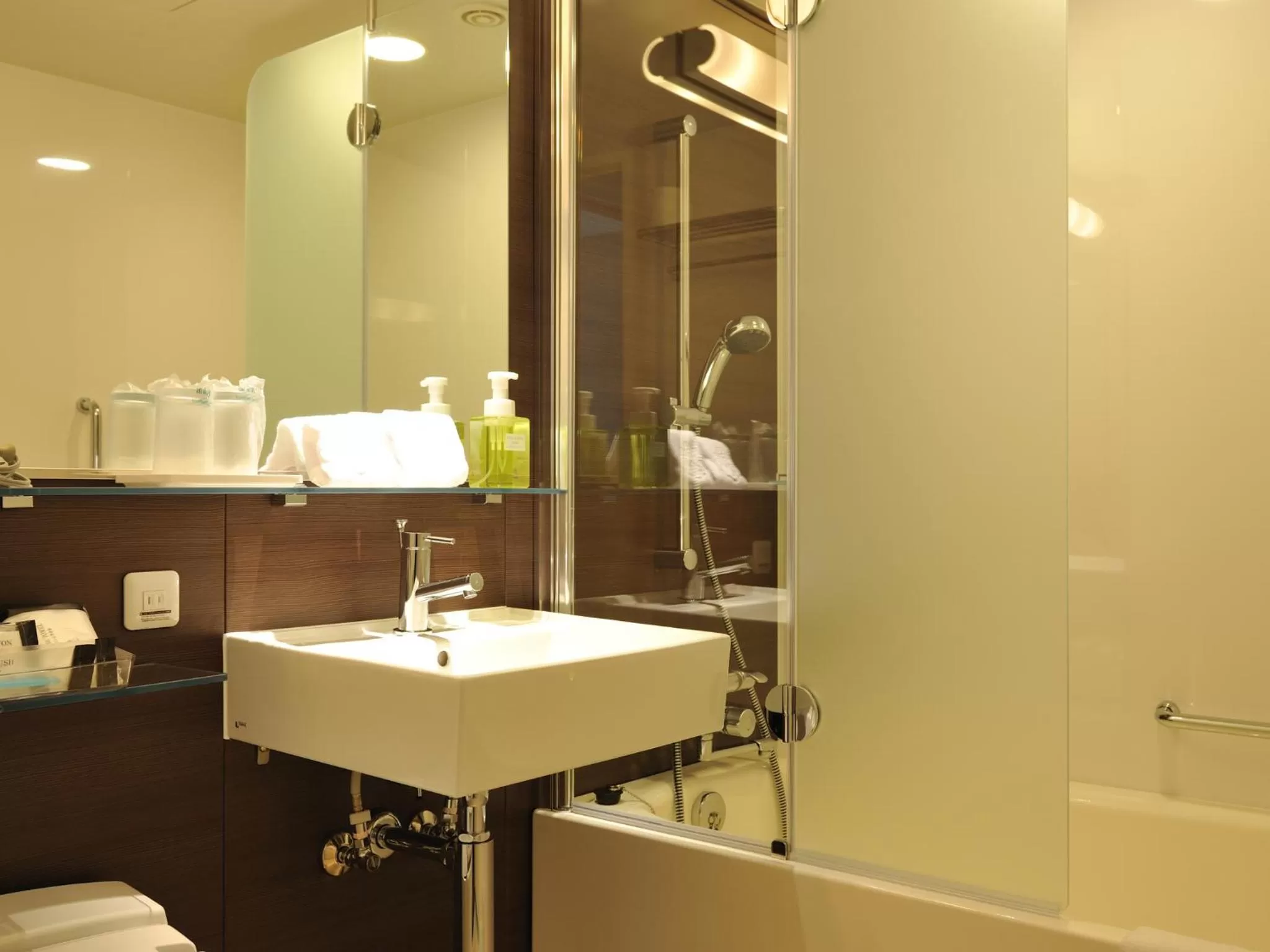 Bathroom in Hotel Granvia Hiroshima