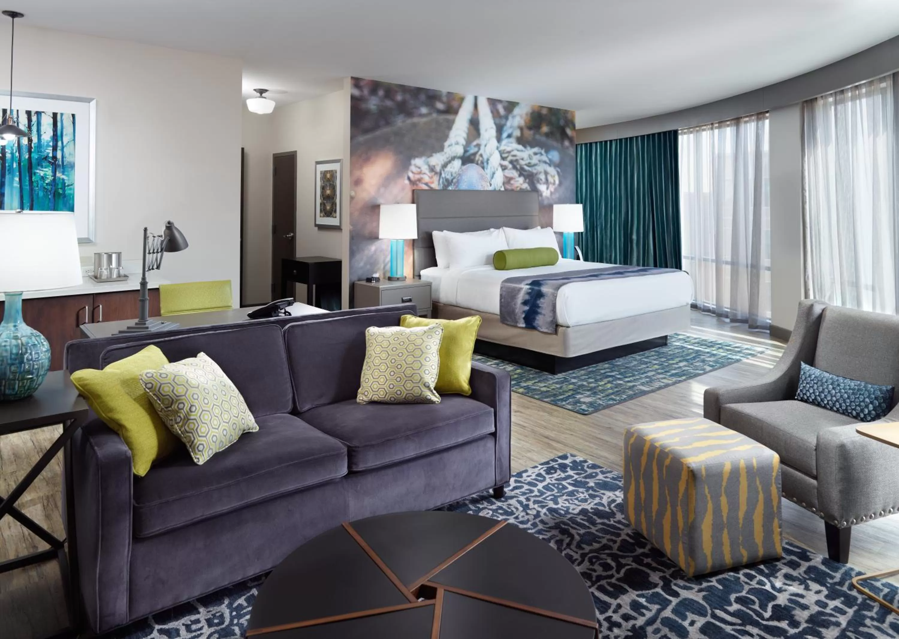 Photo of the whole room, Bed in Hotel Indigo Tuscaloosa Downtown by IHG