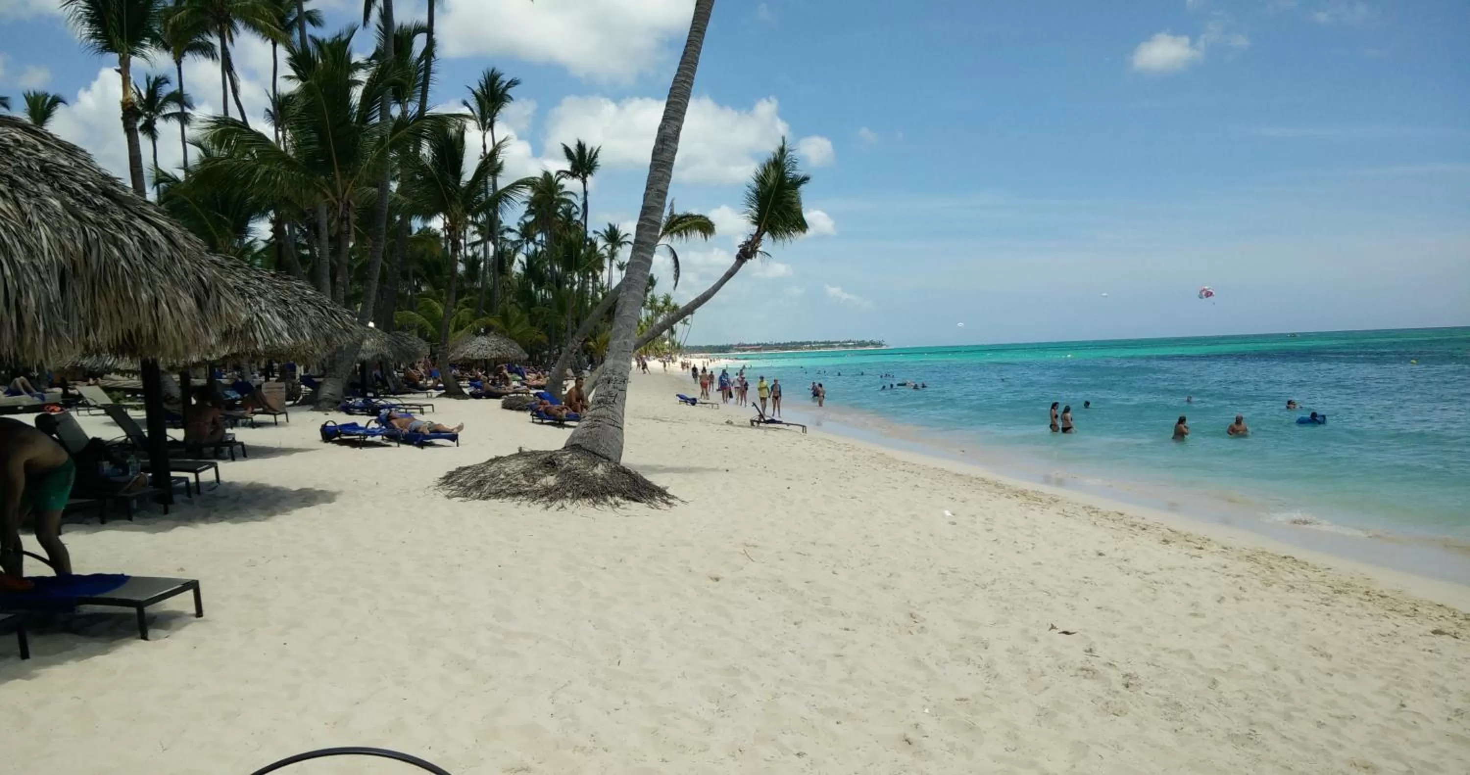 Beach in White Sands shared apartments
