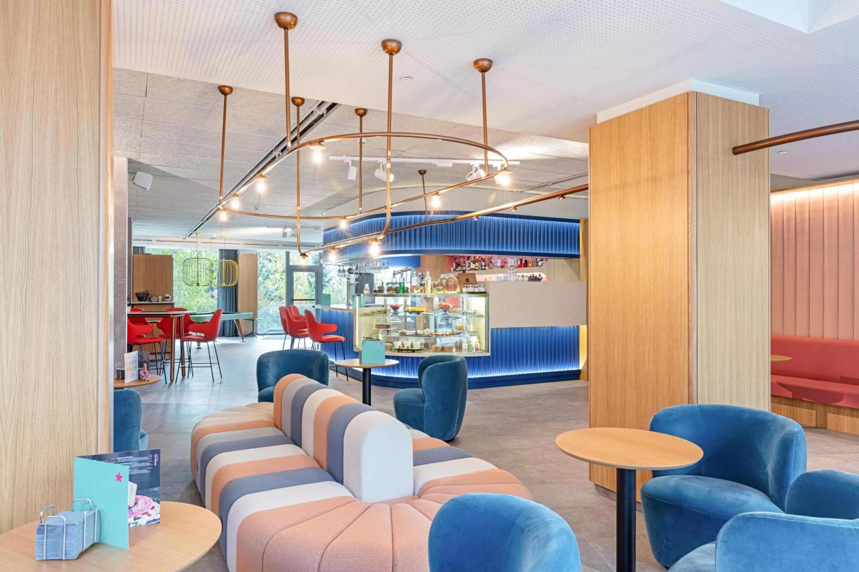 Lobby or reception in Novotel Madrid City Las Ventas