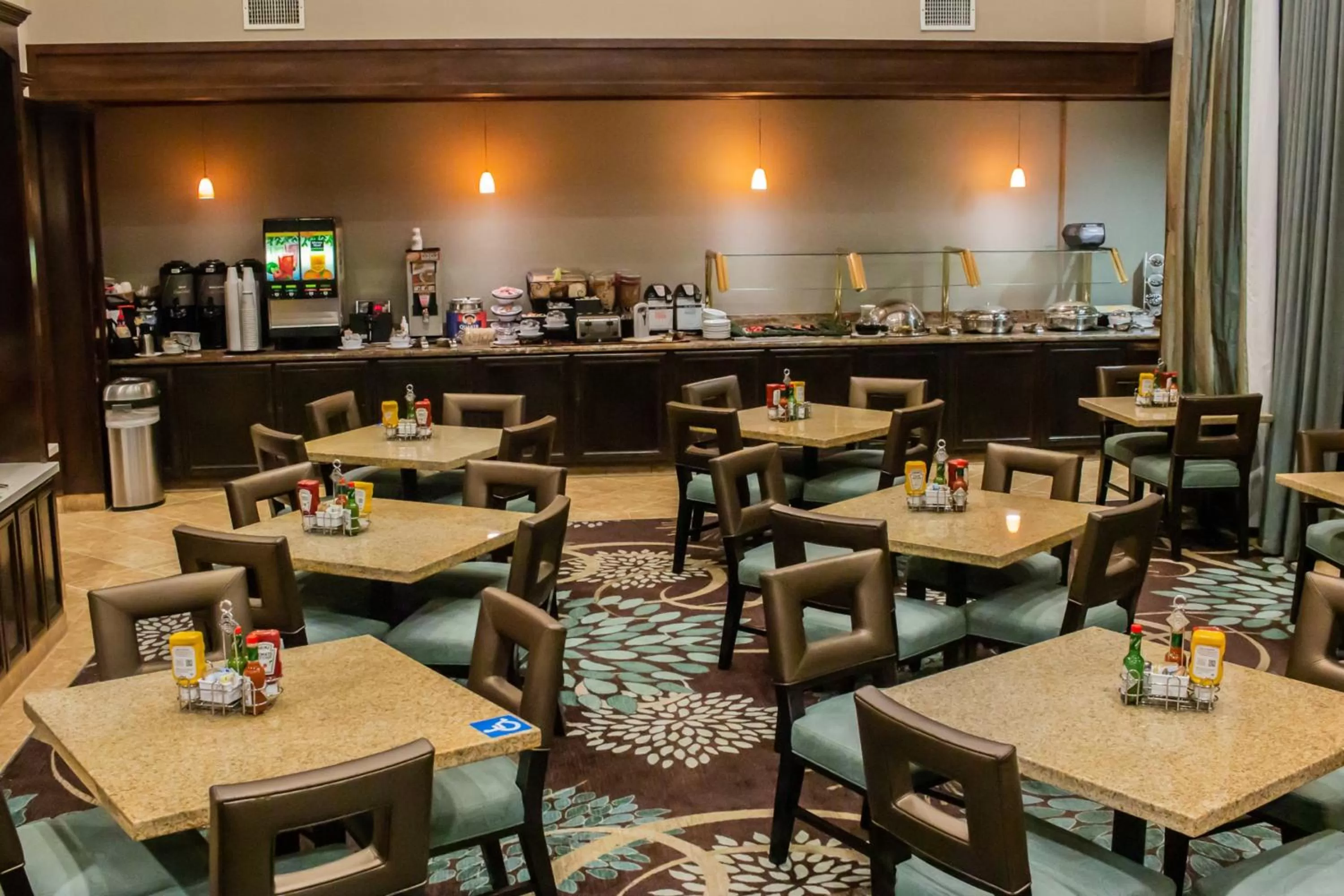 Restaurant/places to eat in Staybridge Suites Silicon Valley - Milpitas by IHG