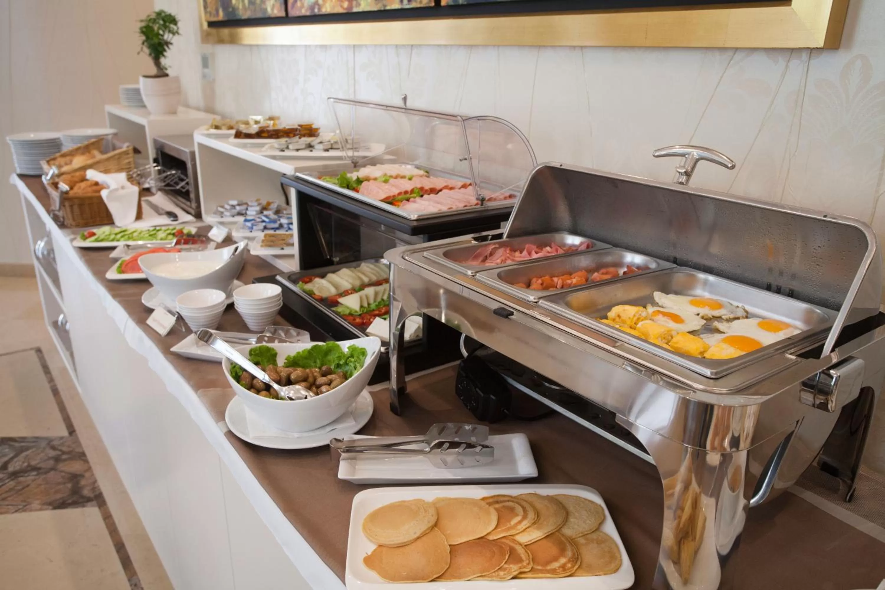 American breakfast in Hotel Colosseo Tirana