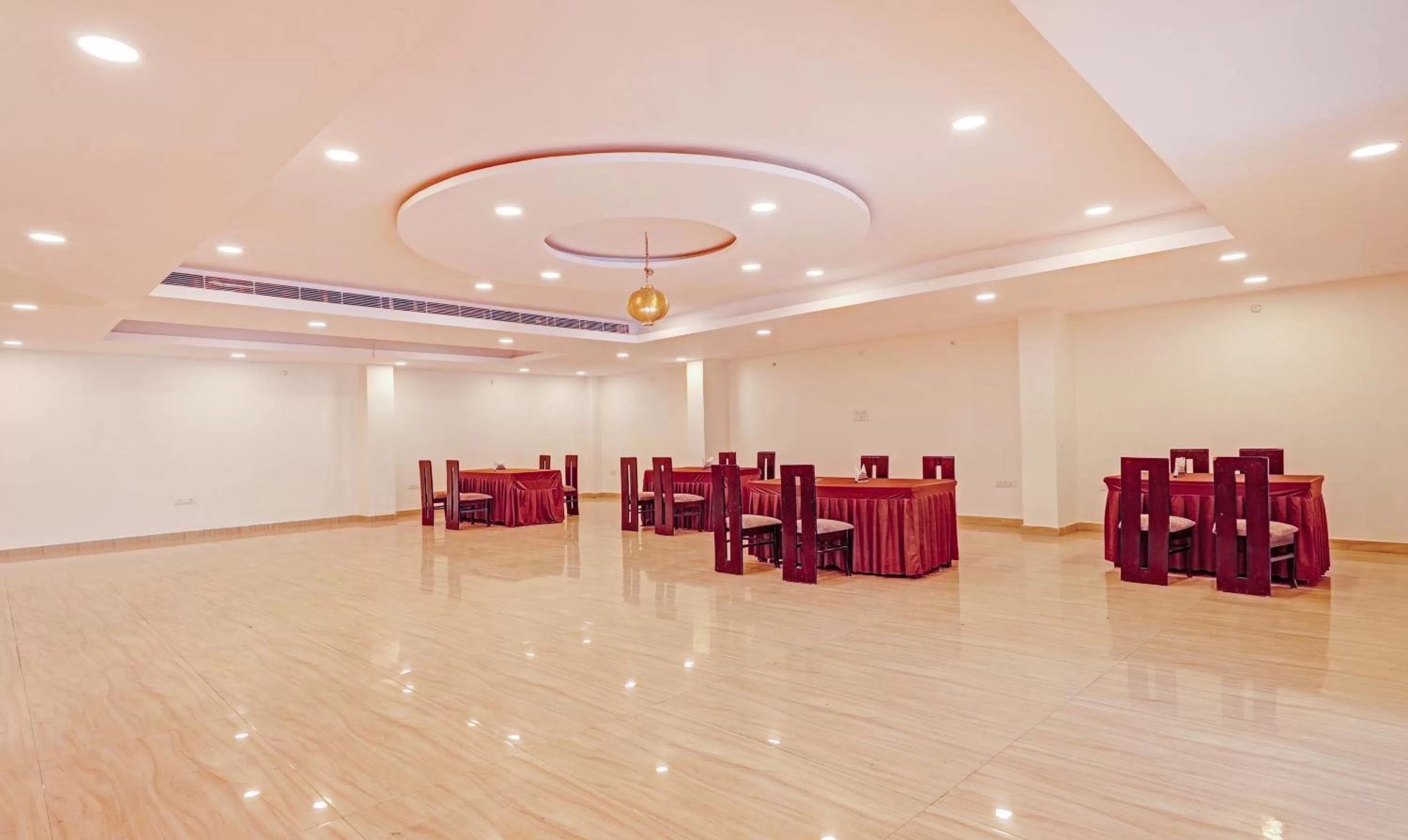 Banquet/Function facilities in Treebo Silver Stallion