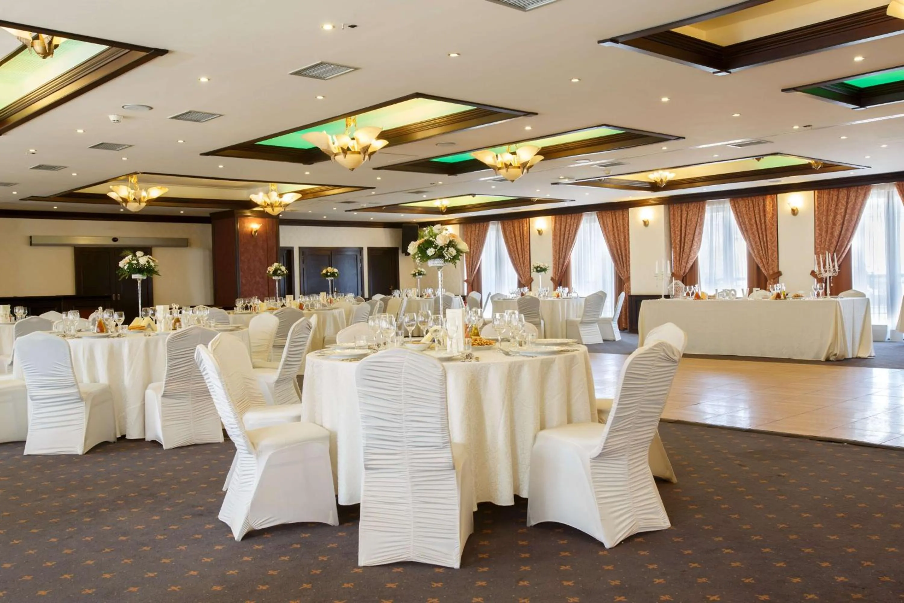 Meeting/conference room in DoubleTree by Hilton Hotel Sighisoara - Cavaler