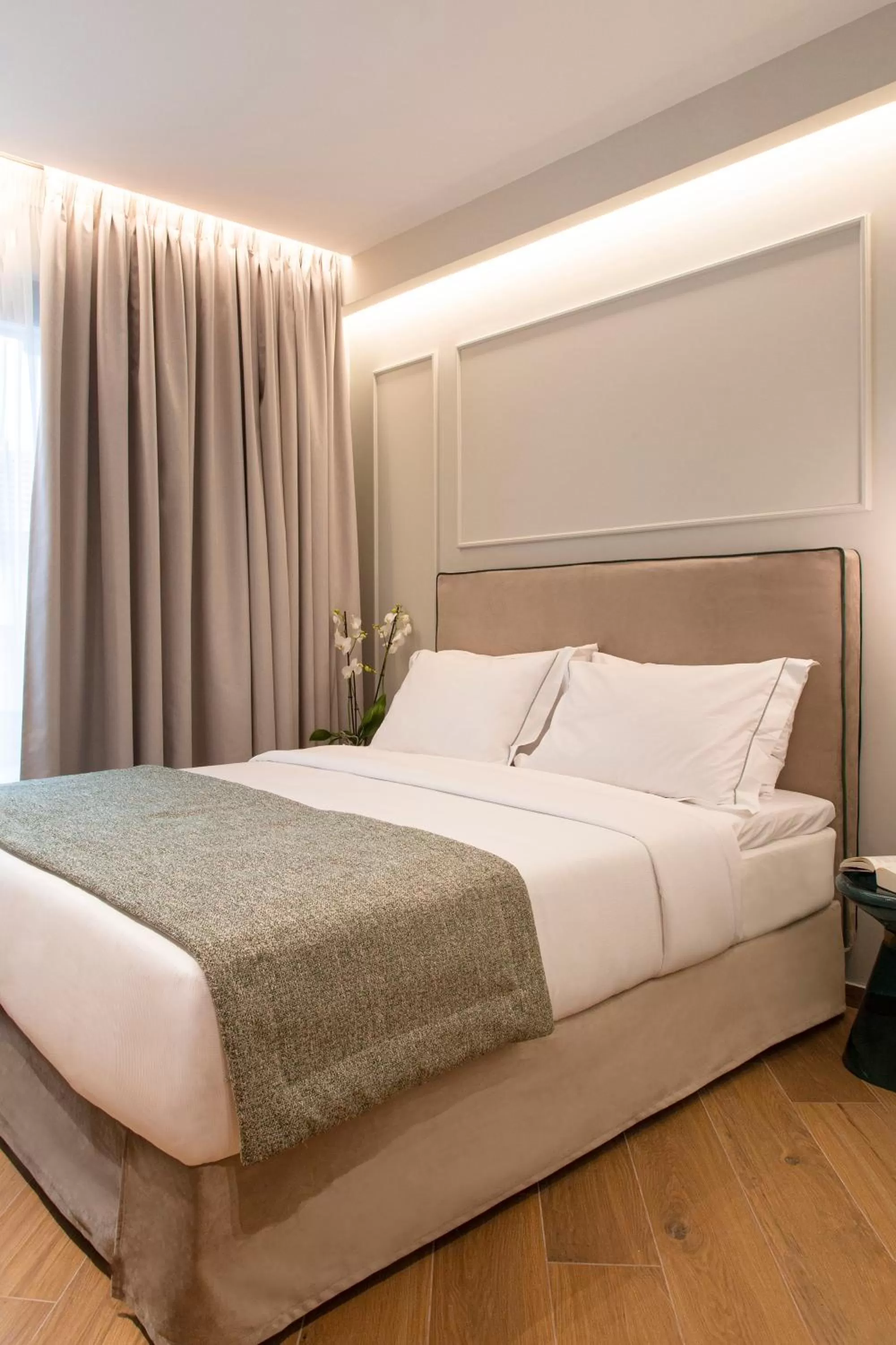 Bed in 1910 Lifestyle Hotel