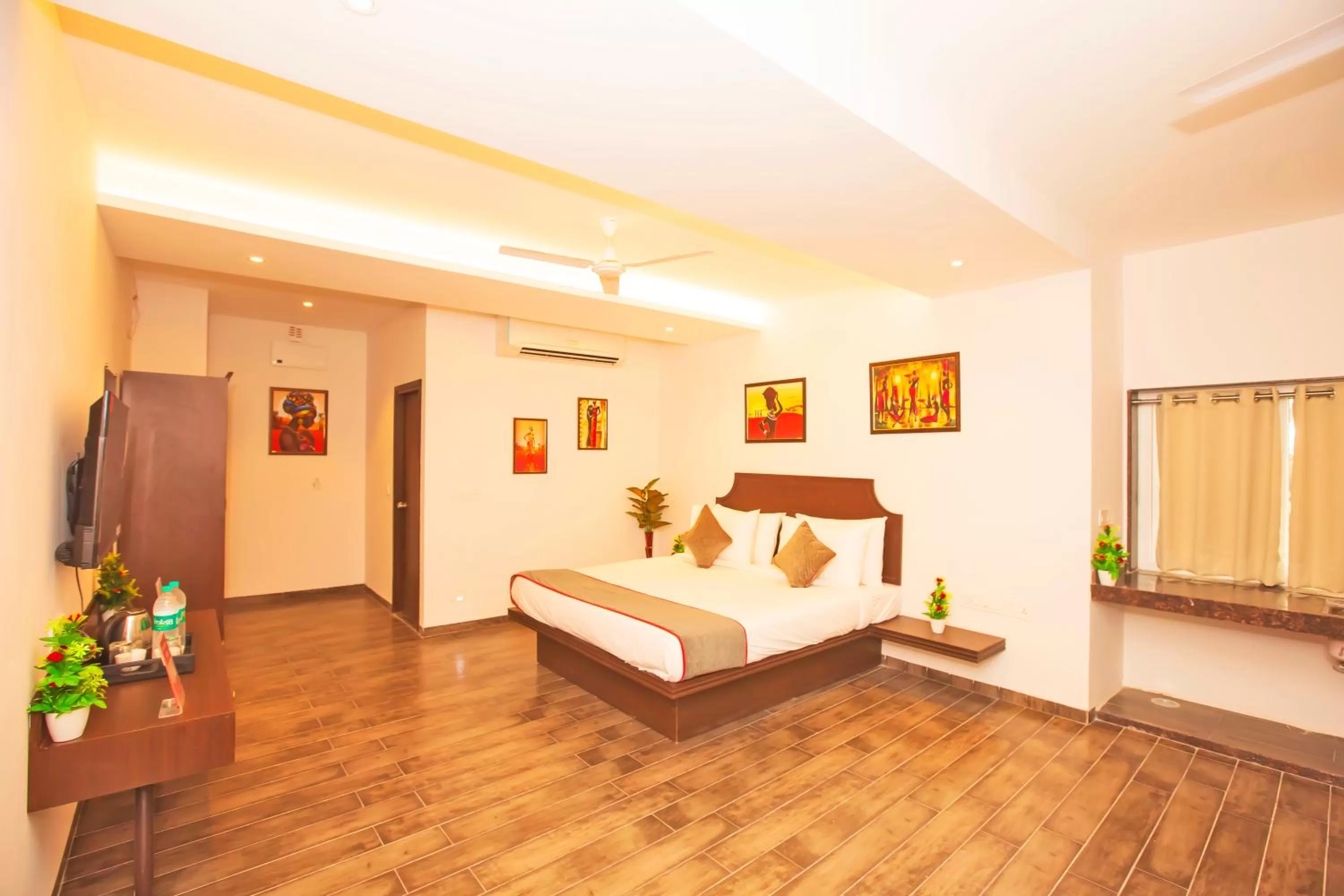 Photo of the whole room in Octave Parkland Suites