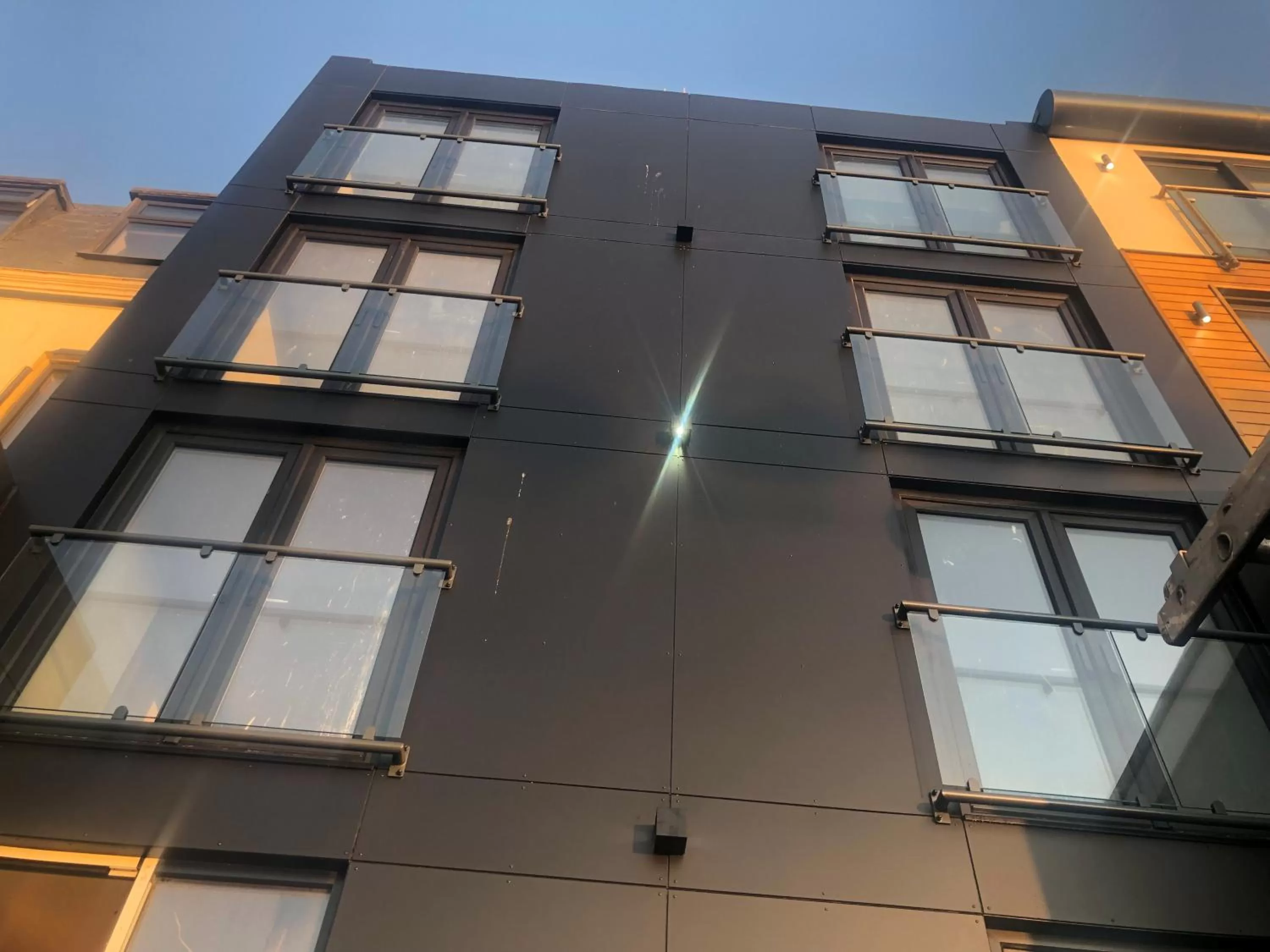 Property building in ApartHotel421 by Seafront Collection