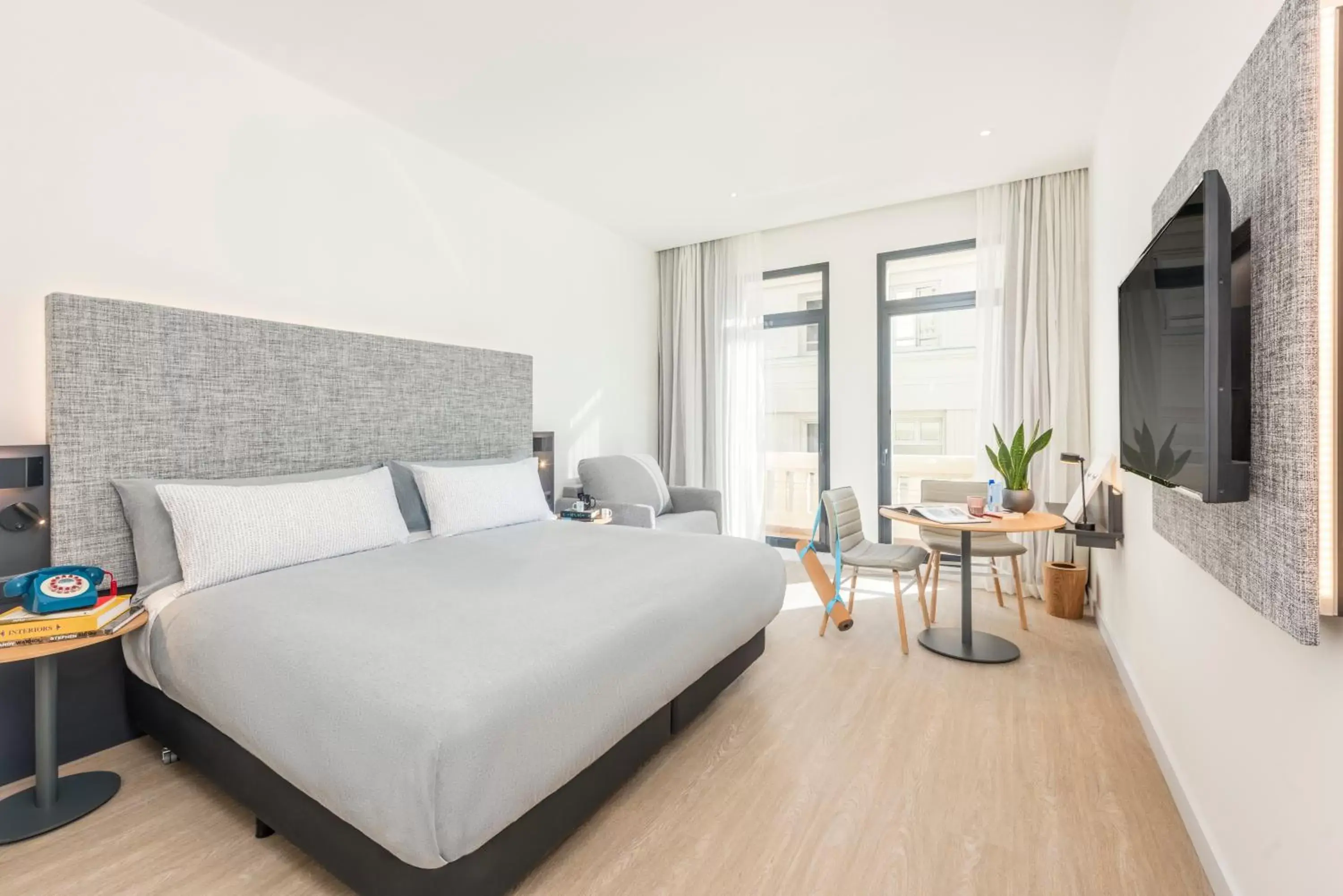 The Studio with Gran Vía View in INNSIDE by Meliá Madrid Gran Vía The Studio with Gran Vía View in INNSIDE by Meliá Madrid Gran Vía