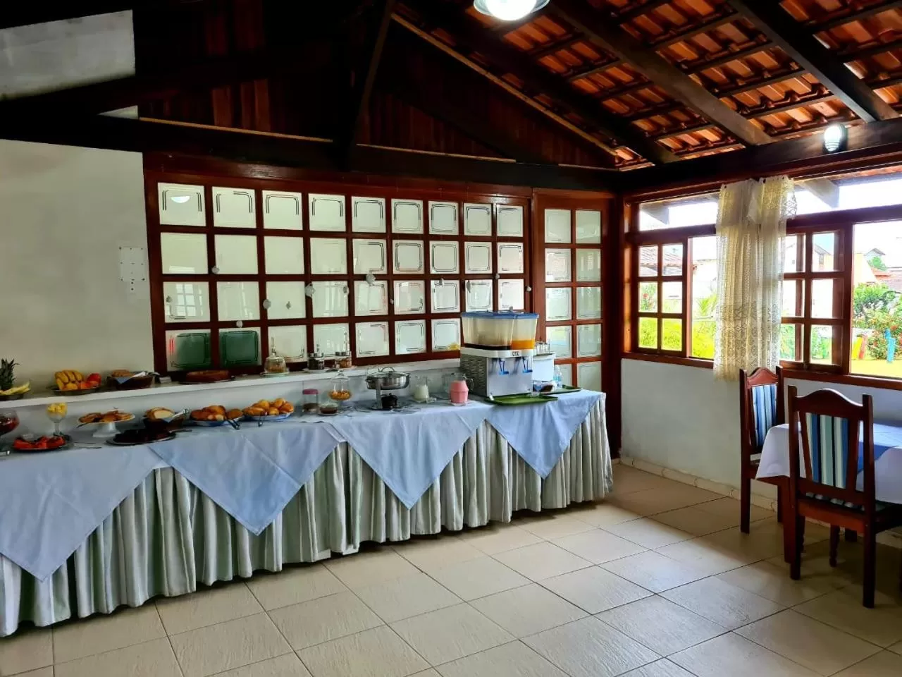 Buffet breakfast, Restaurant/Places to Eat in Bartholo Plaza Hotel