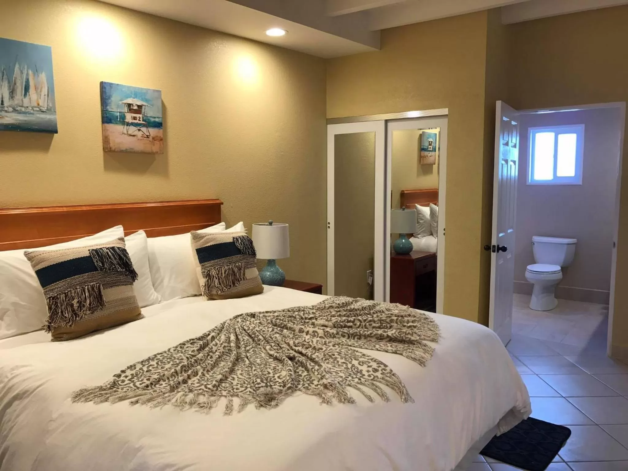 Property building, Bed in Quinta Pacifica Beachfront Villas