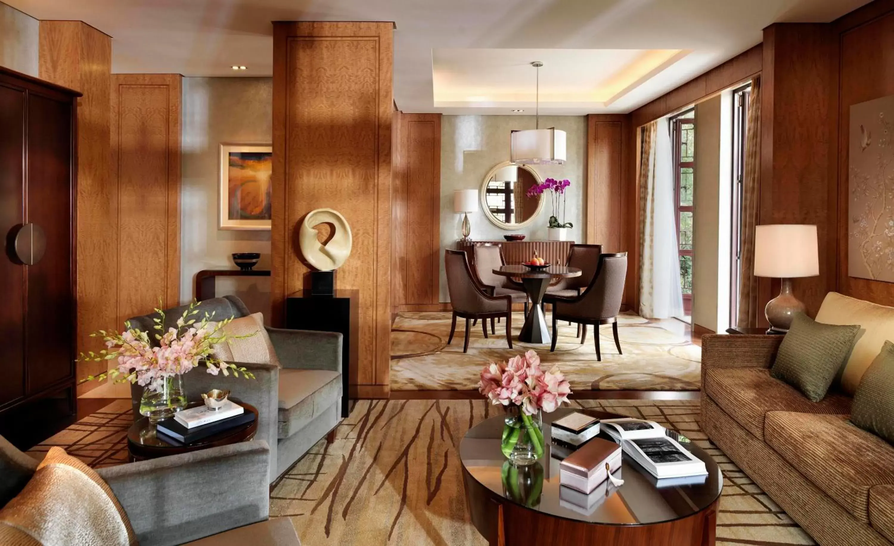 Lagoon Suite in Four Seasons Hotel Hangzhou at West Lake Lagoon Suite in Four Seasons Hotel Hangzhou at West Lake