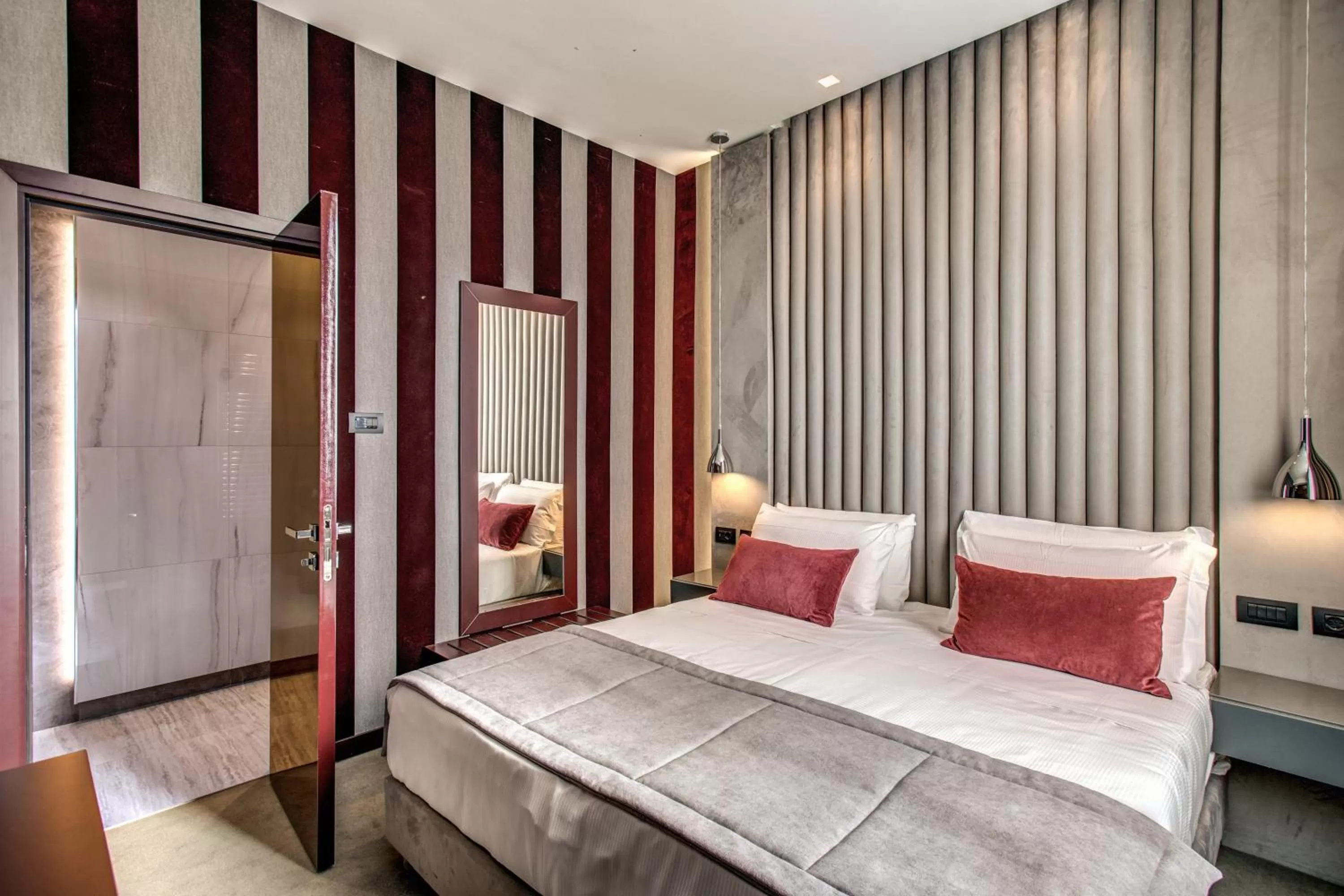 Bed in Doria Palace Boutique Hotel