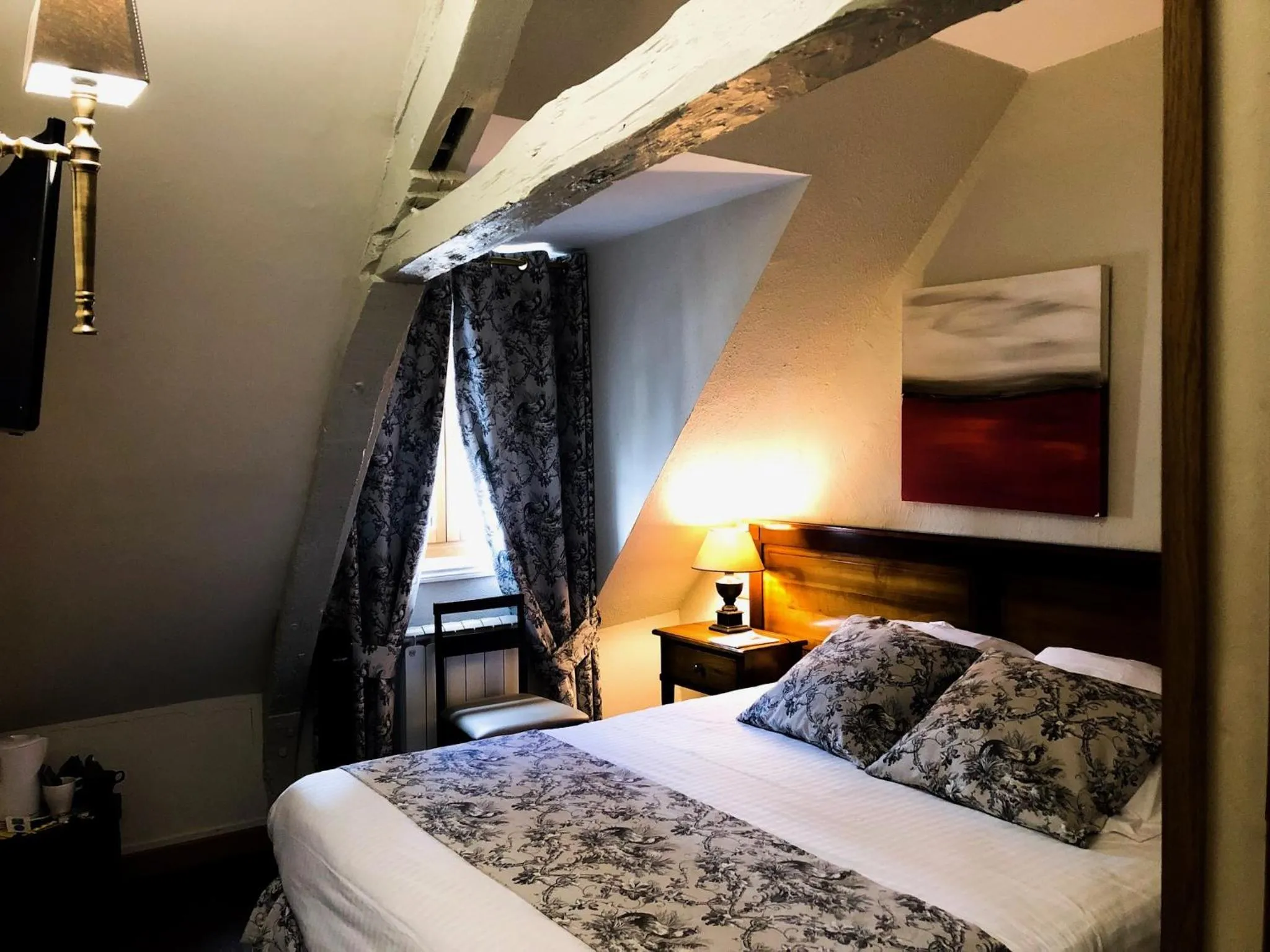 Bedroom, Bed in Entre Terre Et Mer