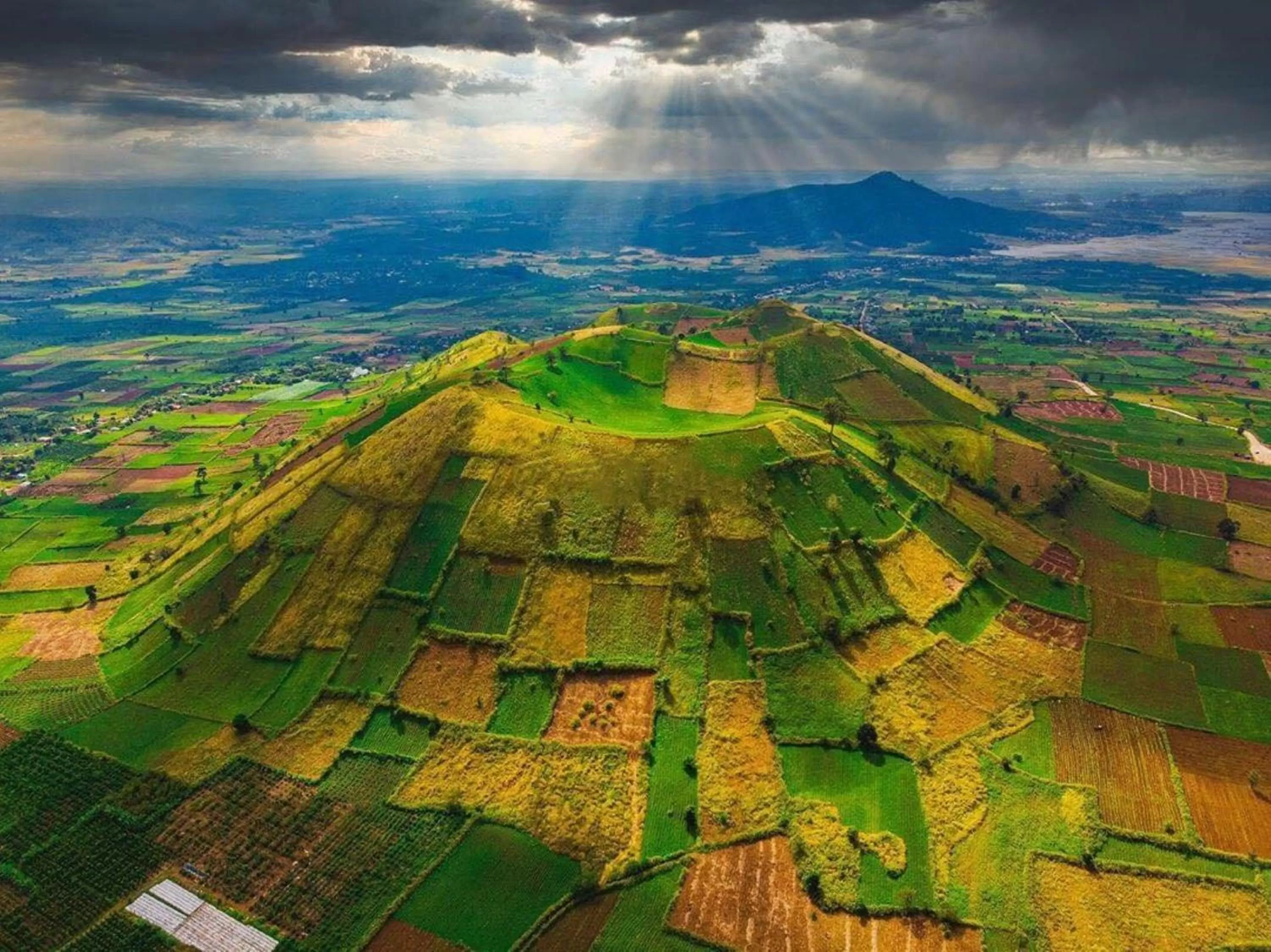 Natural landscape in Pleiku & Em Hotel by Gia Lai Tourist