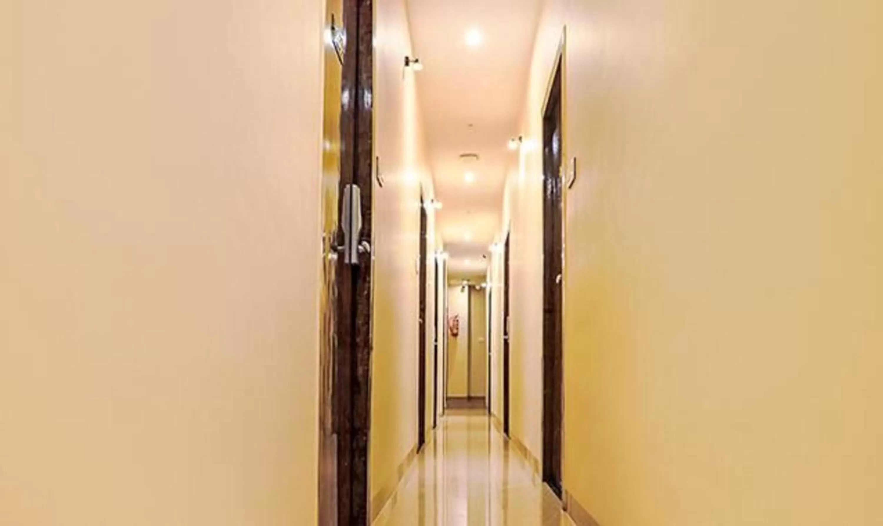 Lobby or reception in FabExpress Gateway Inn