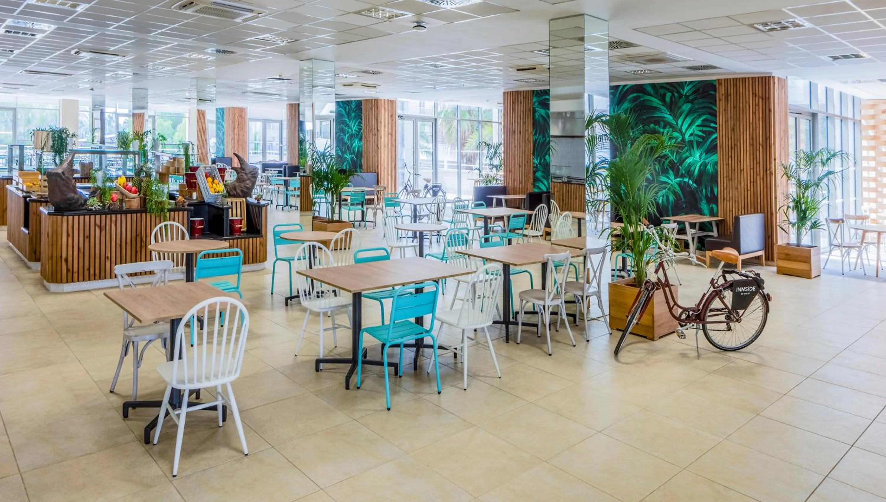 Restaurant/places to eat in INNSiDE by Meliá Alcudia