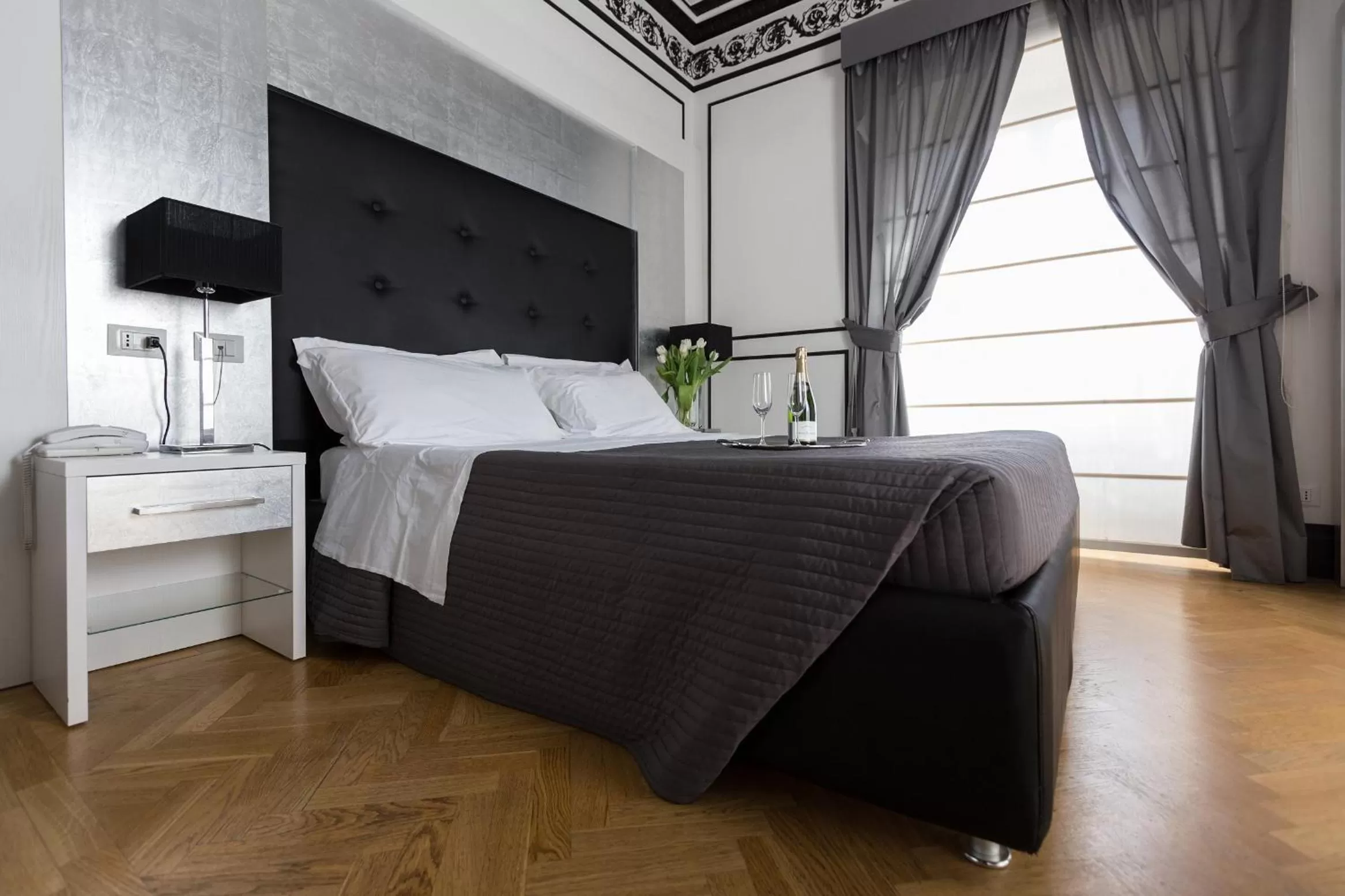 Photo of the whole room, Bed in Residenza Scipioni Luxury B&B