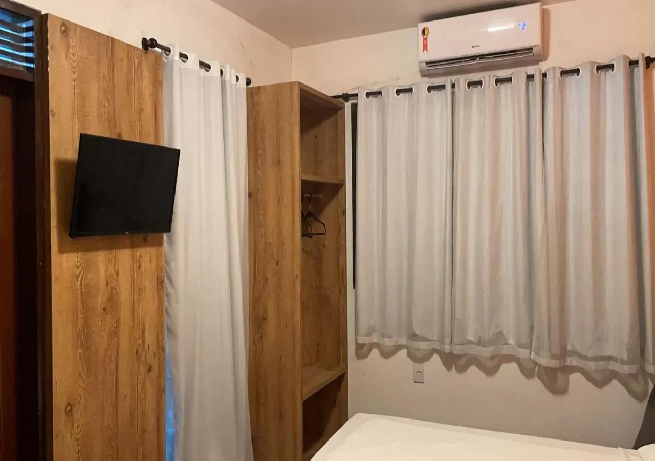 TV and multimedia, Bed in Hotel Enseada de Ponta Negra