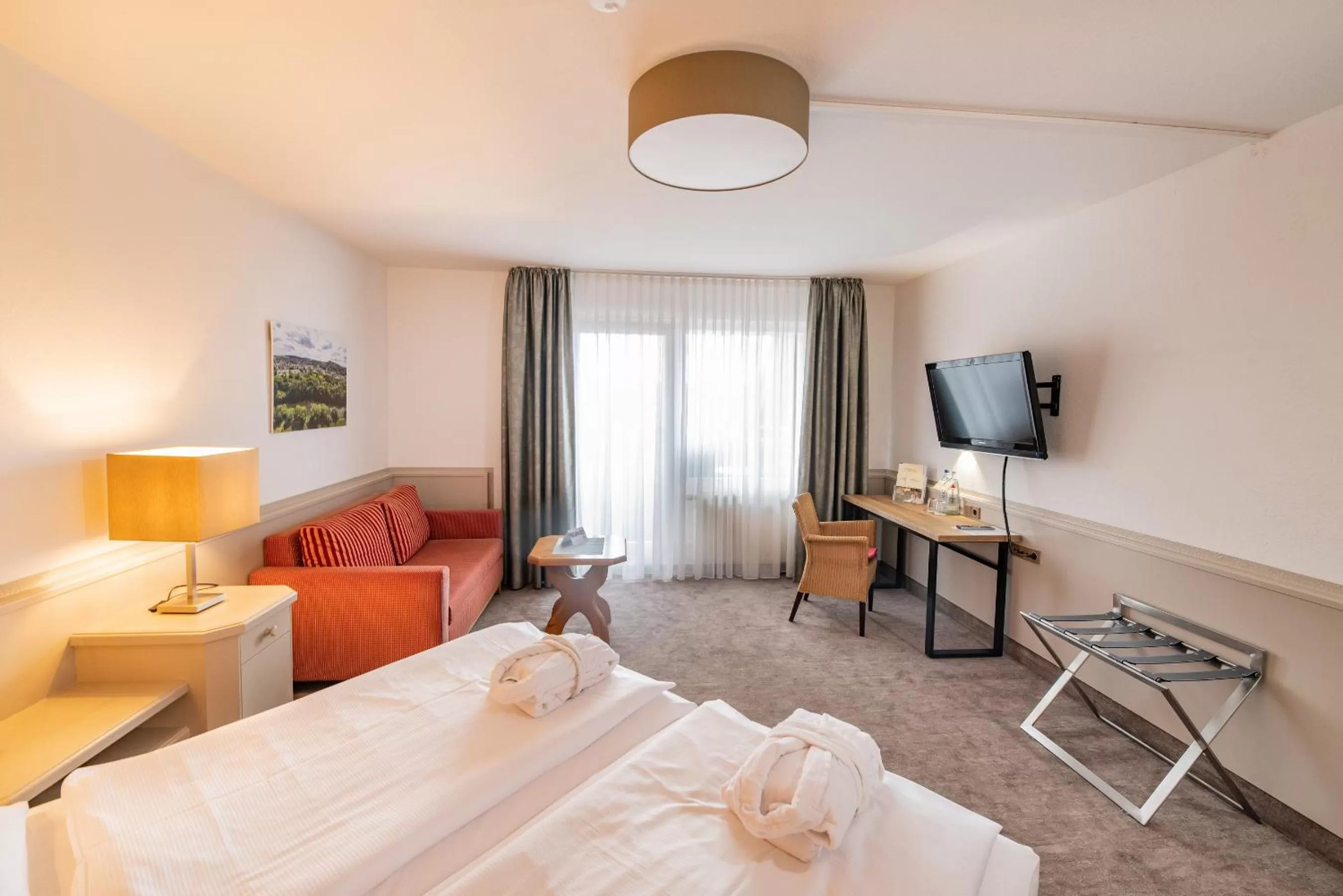 Photo of the whole room, Bed in Göbels Hotel Rodenberg