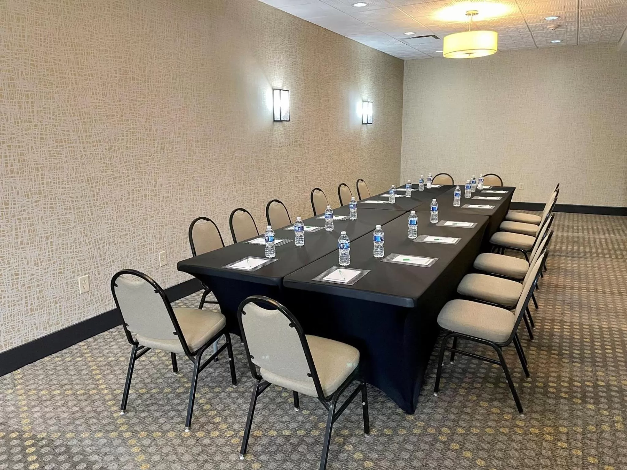Meeting/conference room in Holiday Inn Lansdale-Hatfield by IHG
