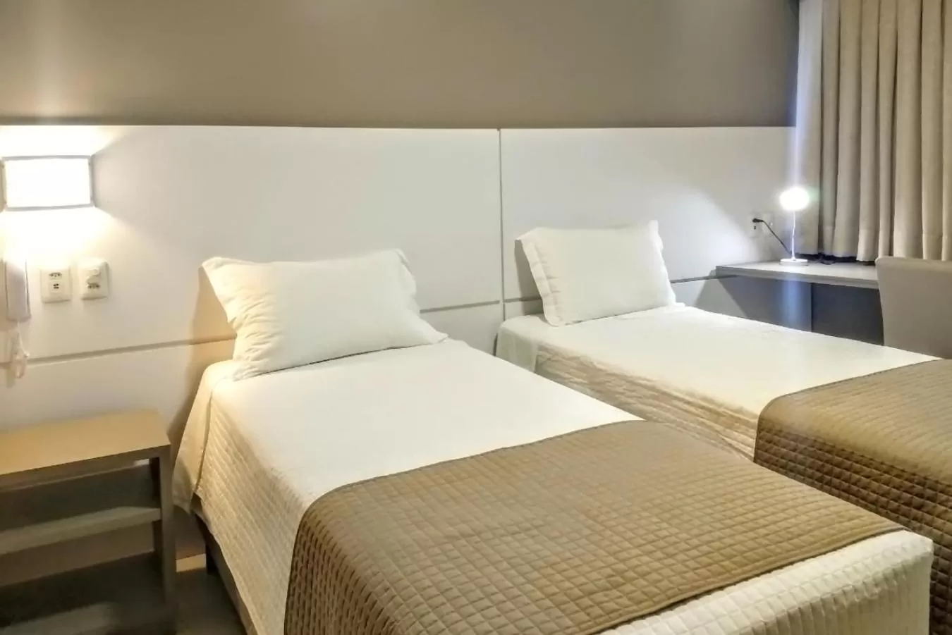 Bed in Tri Hotel Executive Indaial