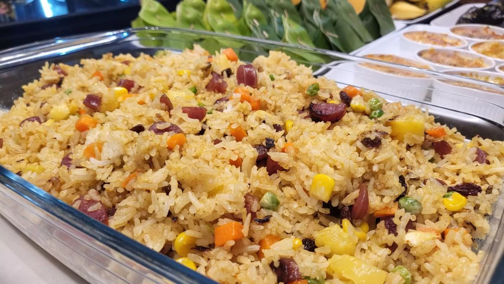 Buffet breakfast in DUM Hotel - Si Phum