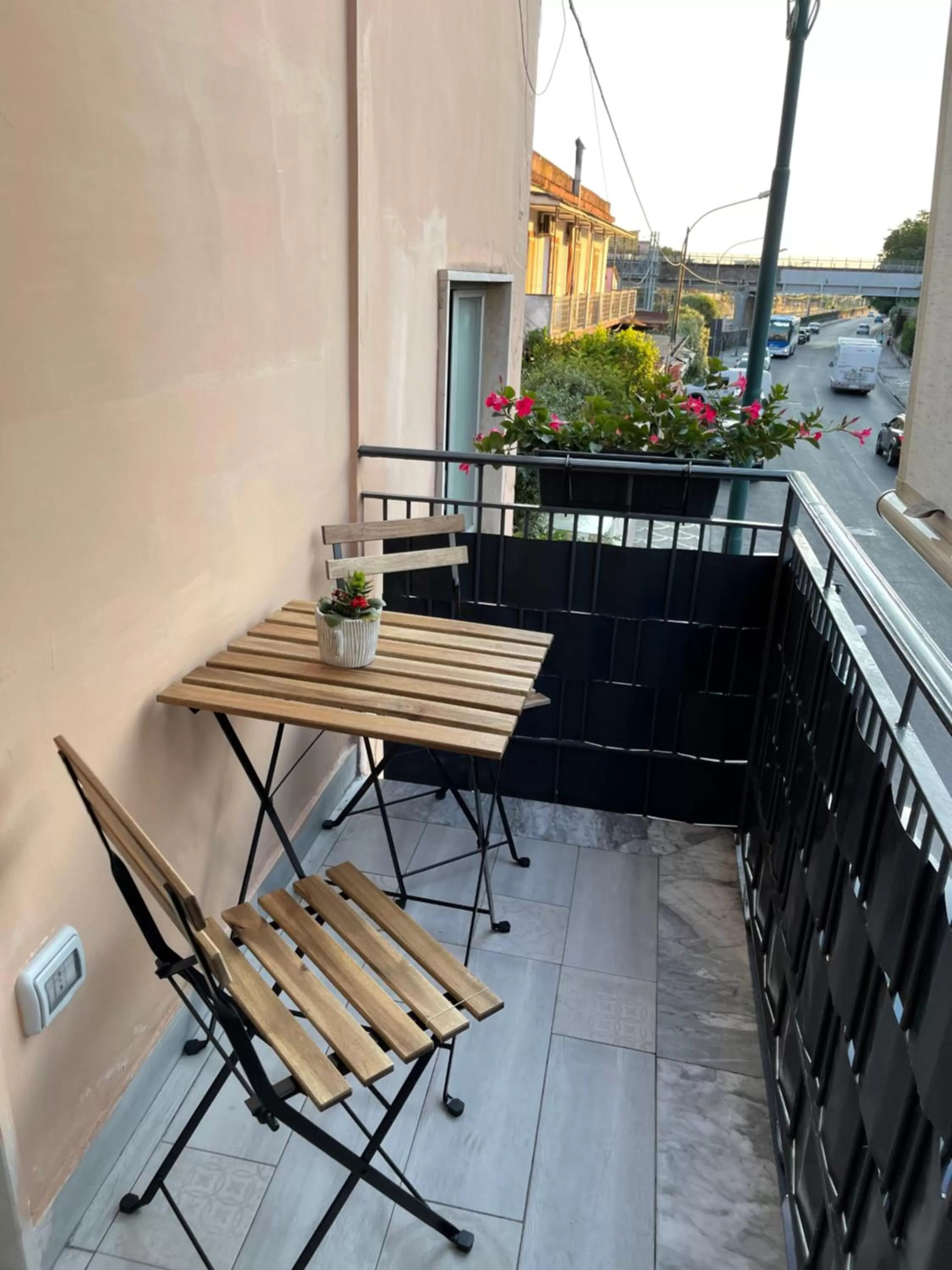 Property building in Pompeii Central Home