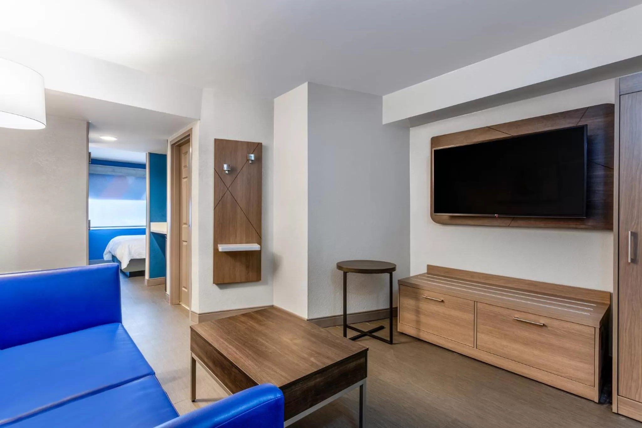 Photo of the whole room in Holiday Inn Express Hotel Clearwater East - ICOT Center by IHG