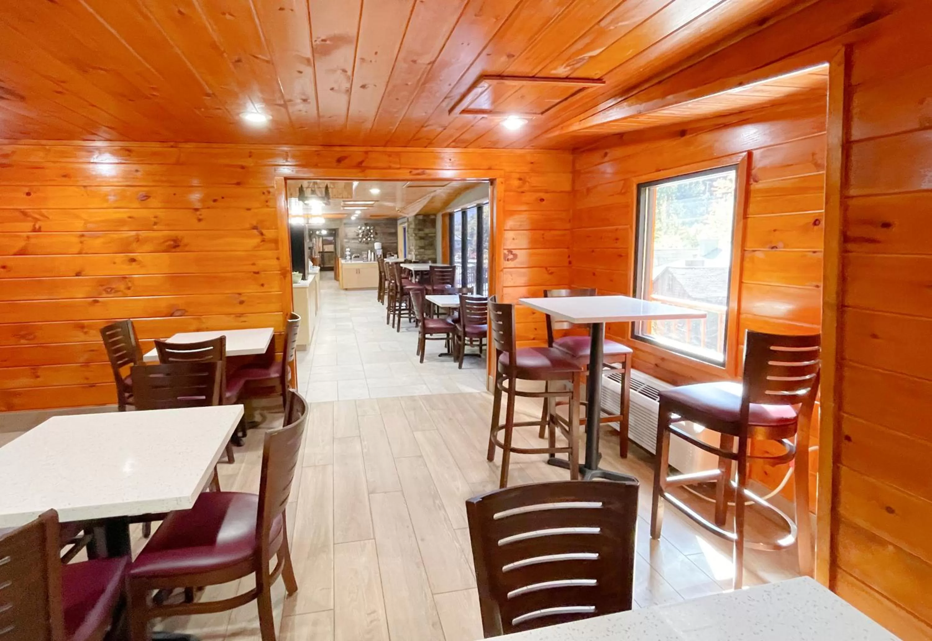 Breakfast in Baymont by Wyndham Gatlinburg On The River