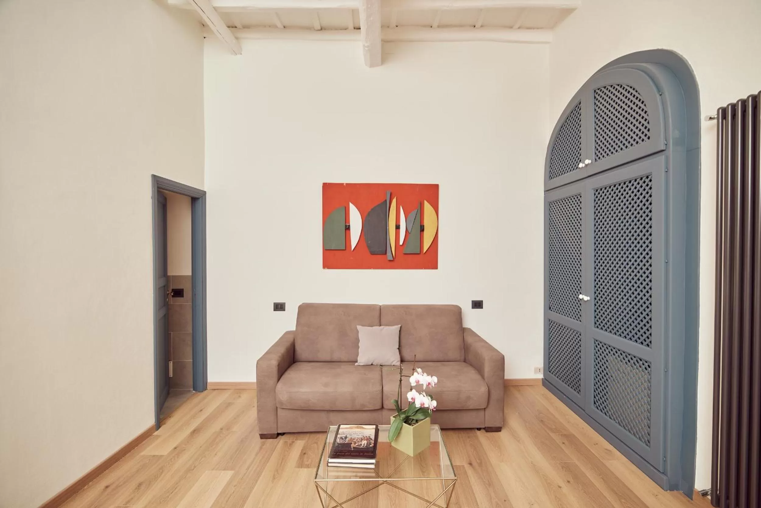 Seating area in L' Hôtellerie Easy Suites