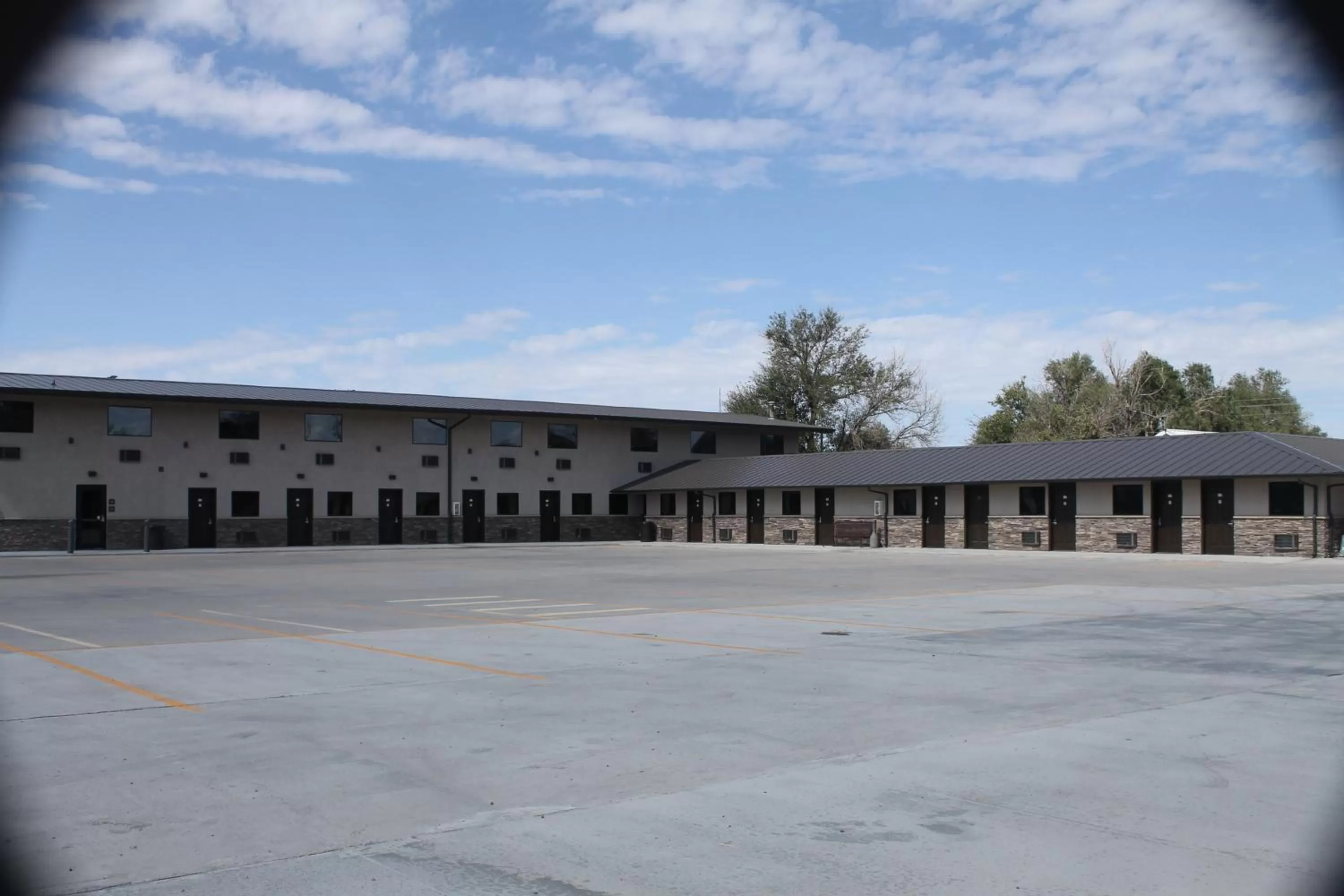 Property building in Boarders Inn & Suites by Cobblestone Hotels - Syracuse