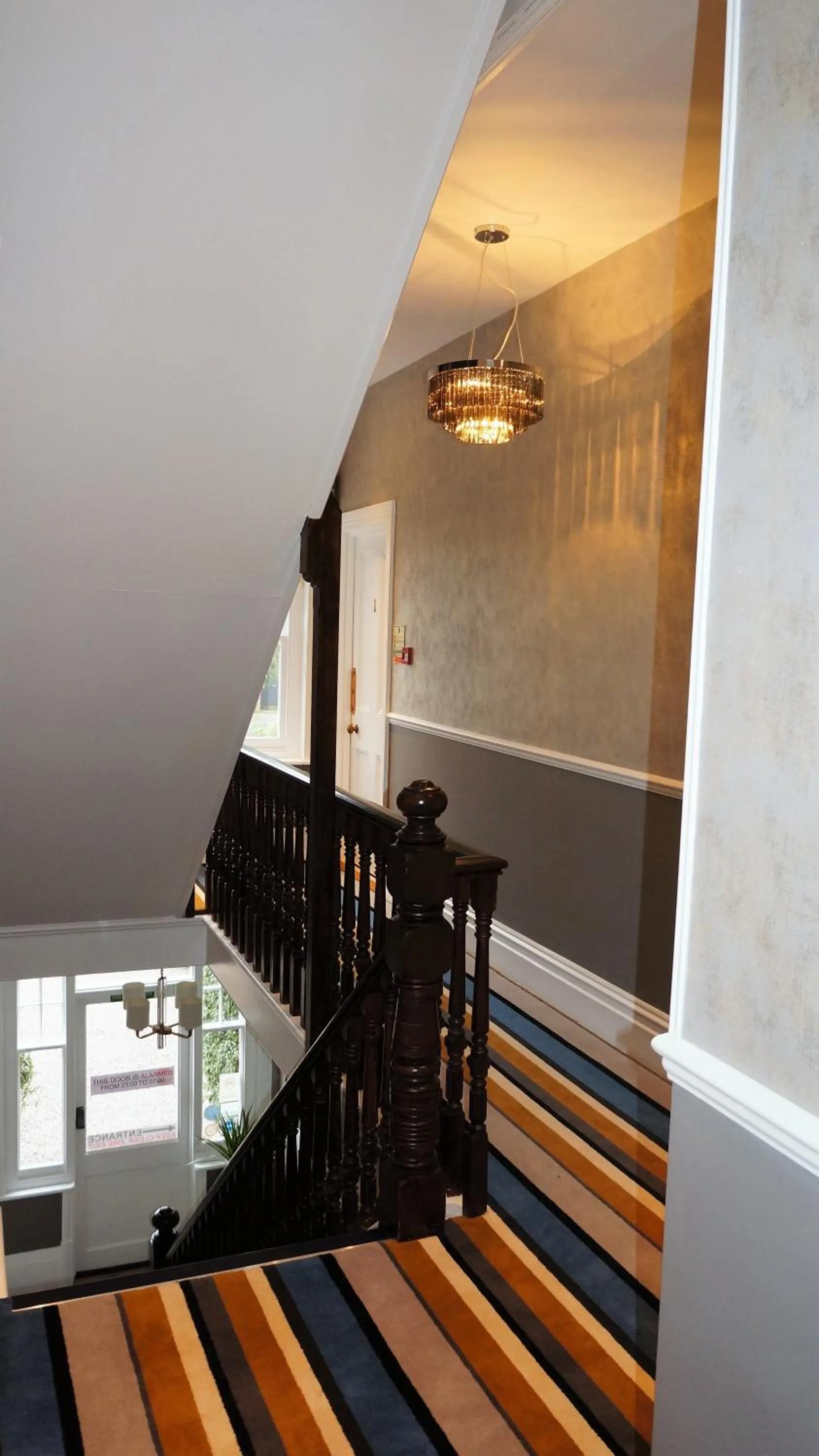 Property building in The Lawn Guest House Gatwick