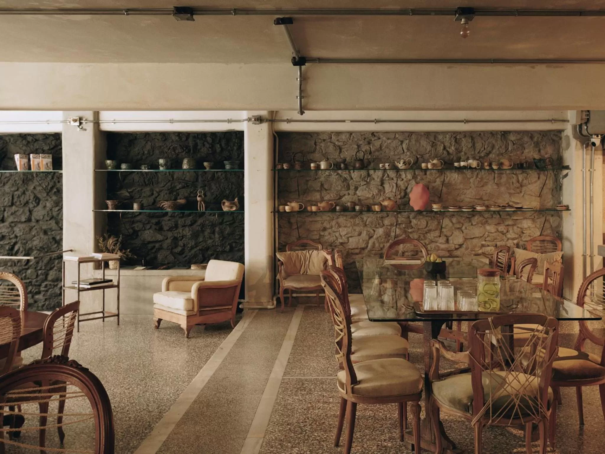 Restaurant/places to eat in Mona Athens