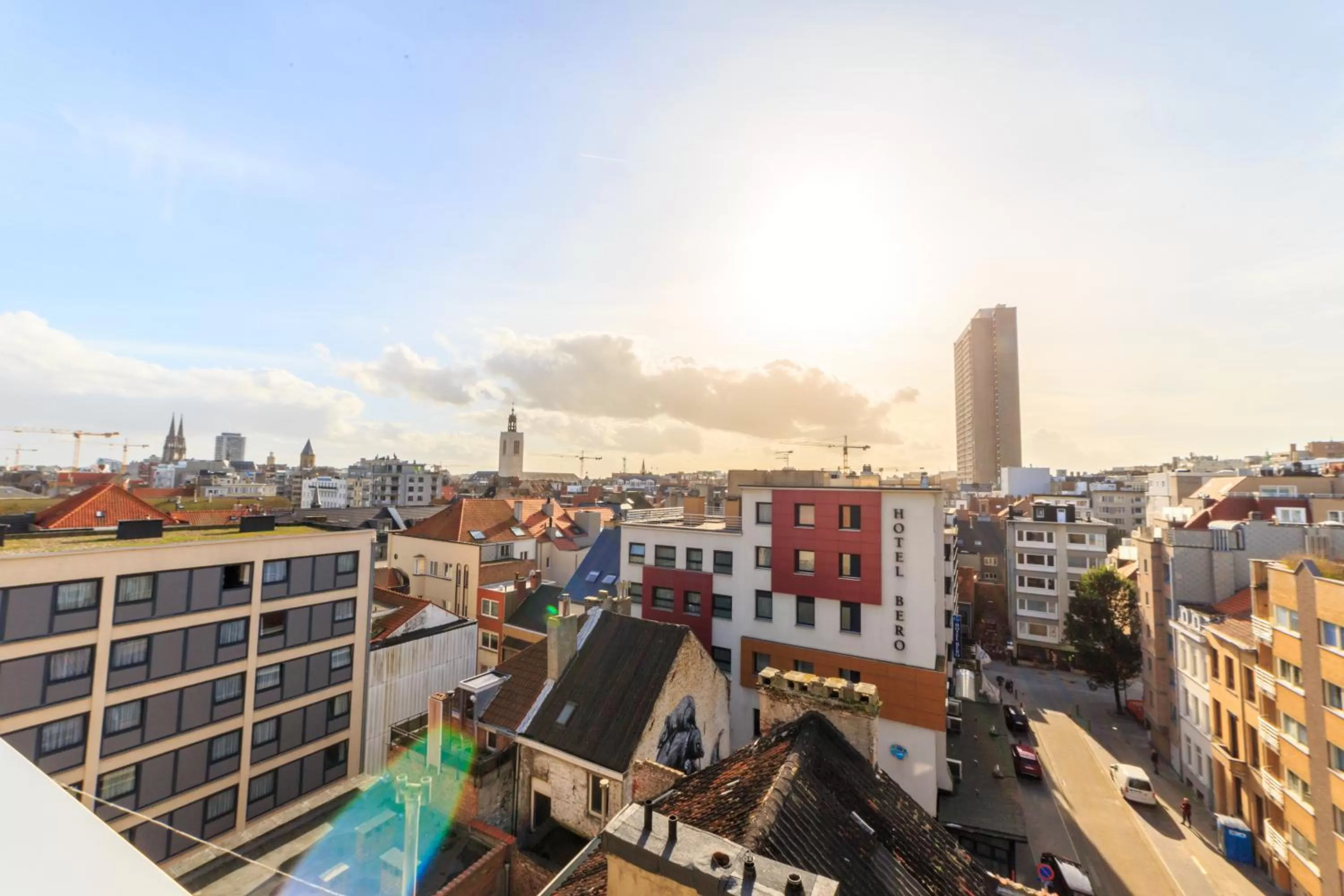 Neighbourhood in Hotel Pacific