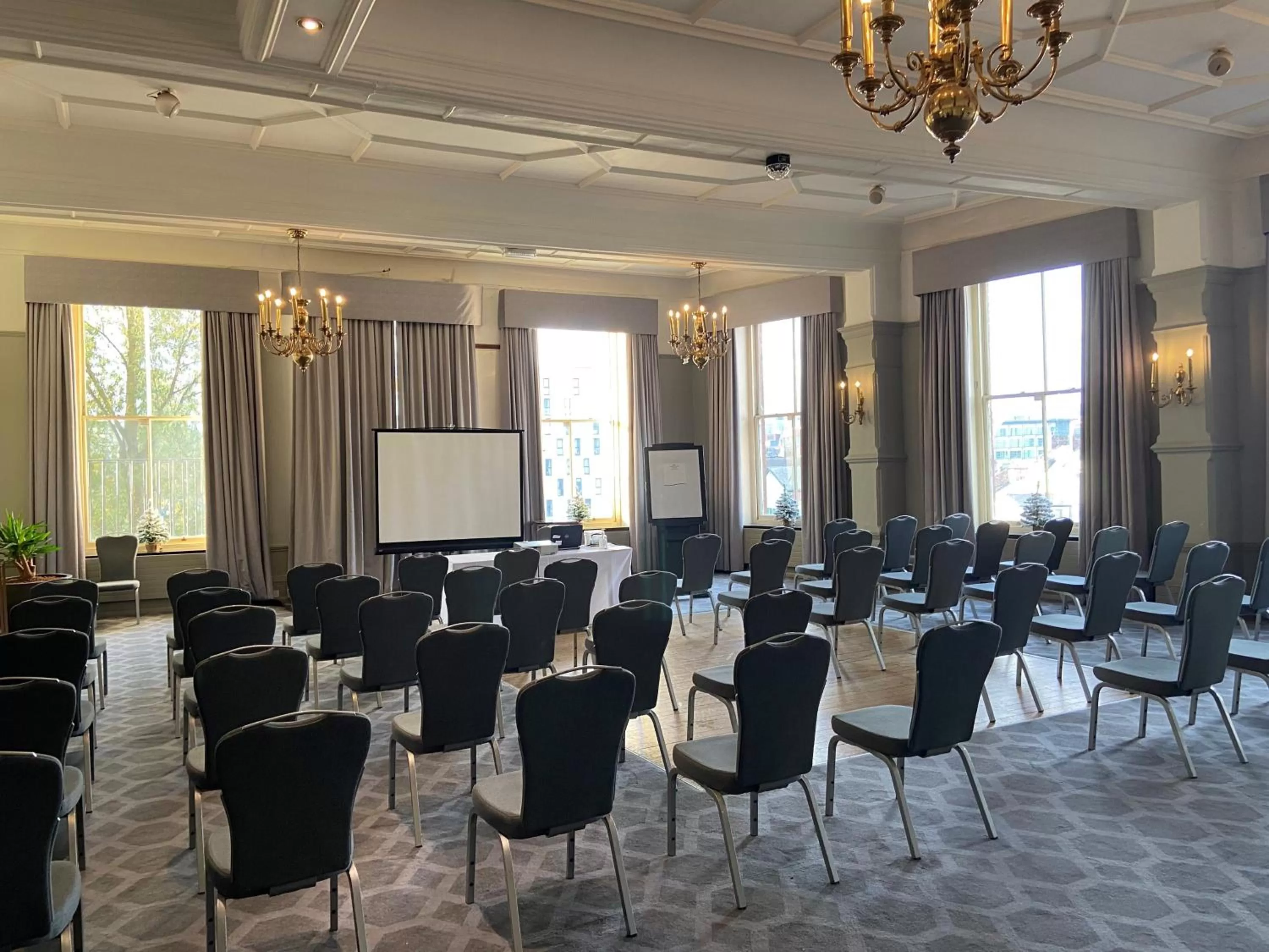 Meeting/conference room in Crowne Plaza - Sheffield by IHG