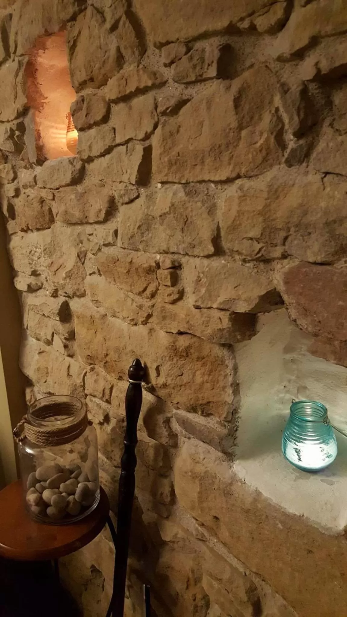 Restaurant/places to eat in The Ship Inn