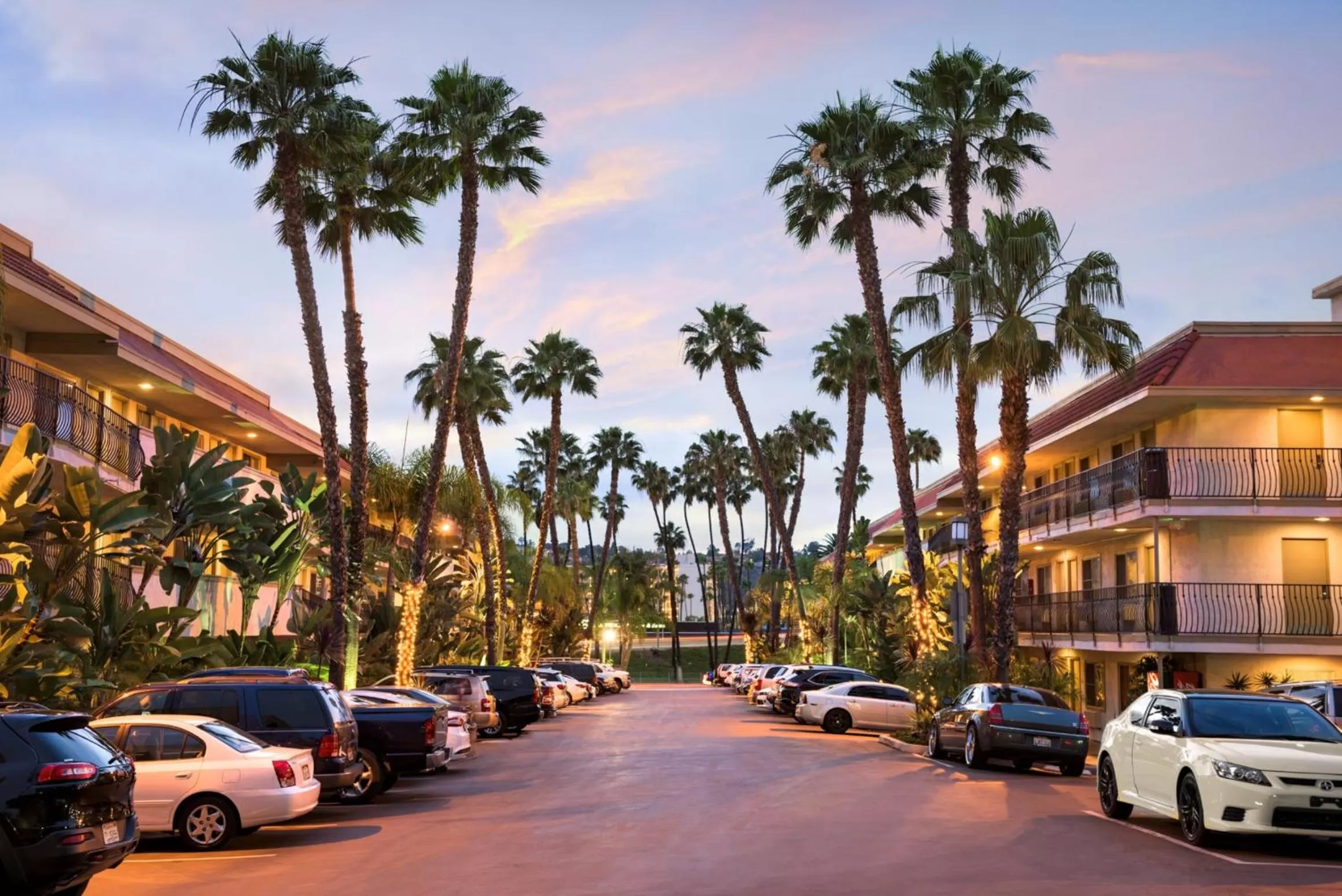 Property building in Days Inn by Wyndham San Diego Hotel Circle